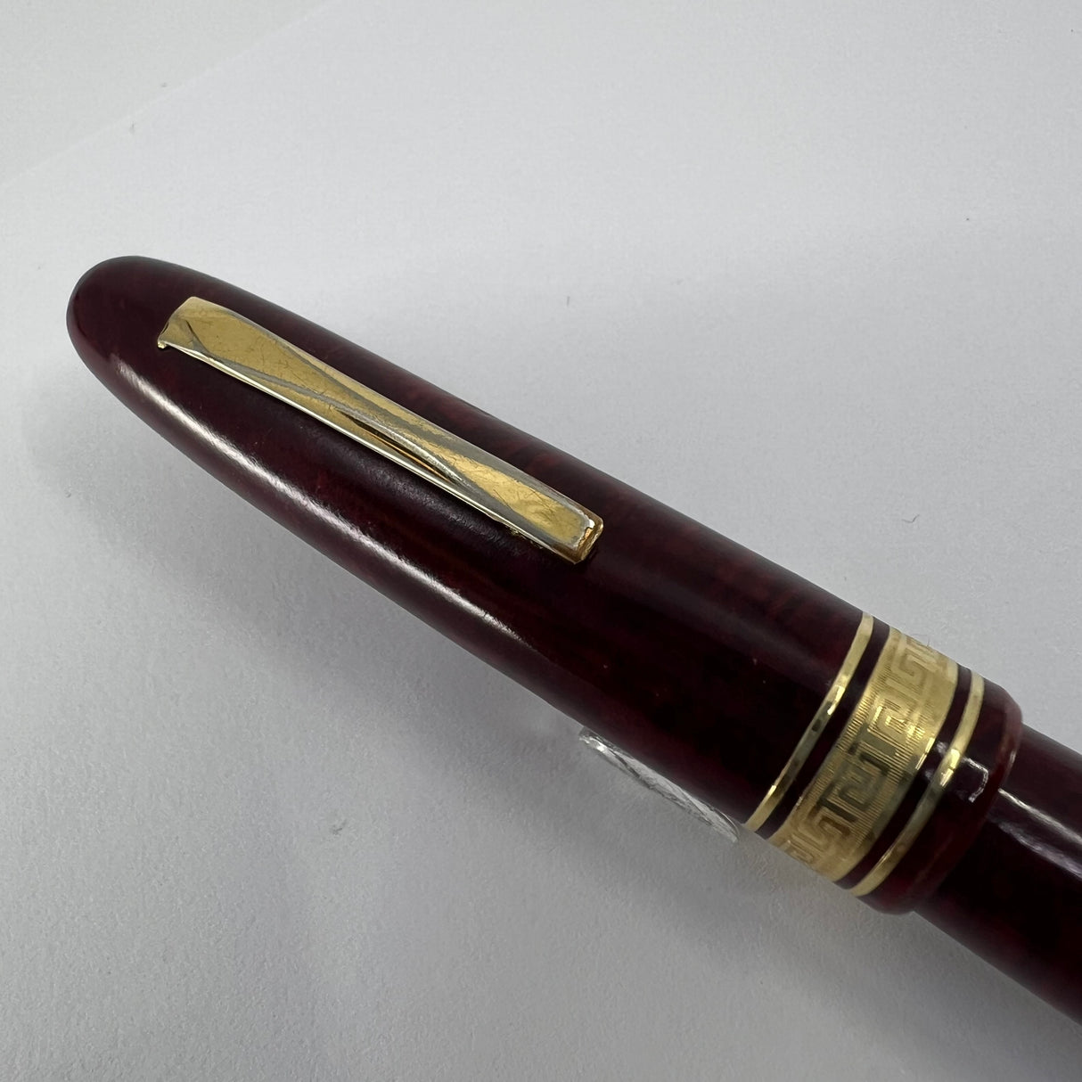 OMAS  Amerigo Vespucci Ogiva Wood Large Fountain Pen - Fine 18kt Gold Nib