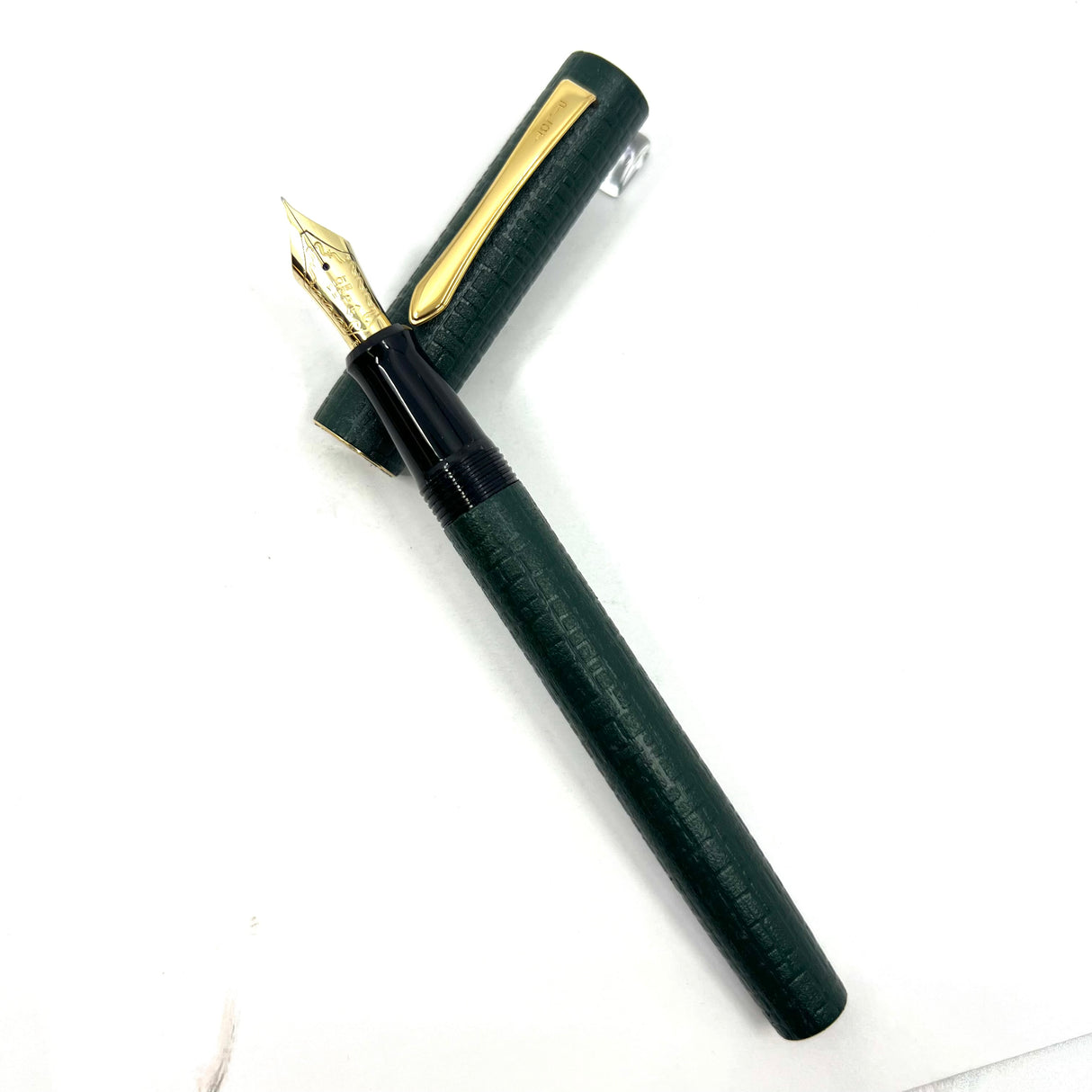 Pilot Ishime Hunter Green Urushi Fountain Pen