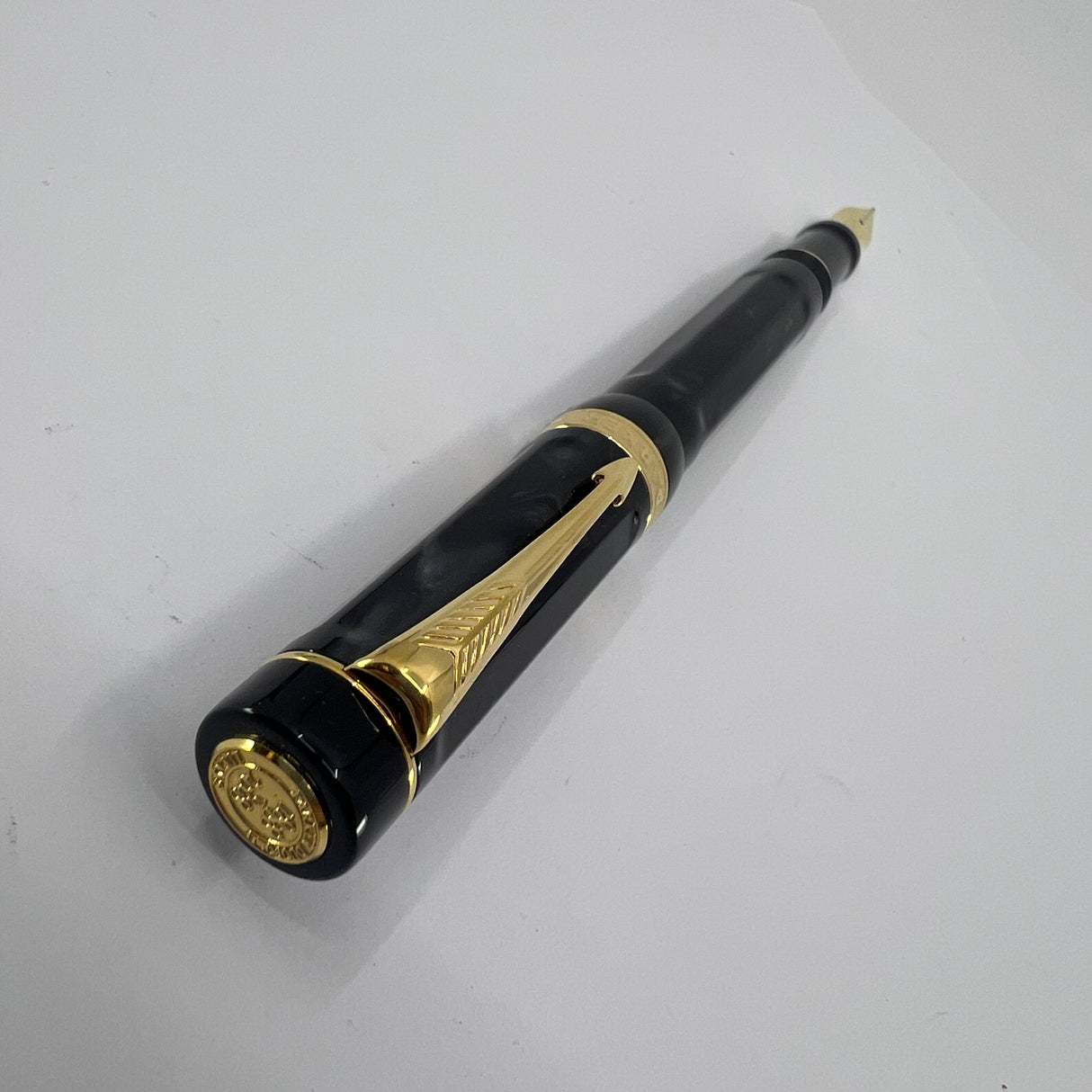 Parker Lucky 8 Duofold Limited Edition Fountain Pen  - Medium 18kt Gold  Nib