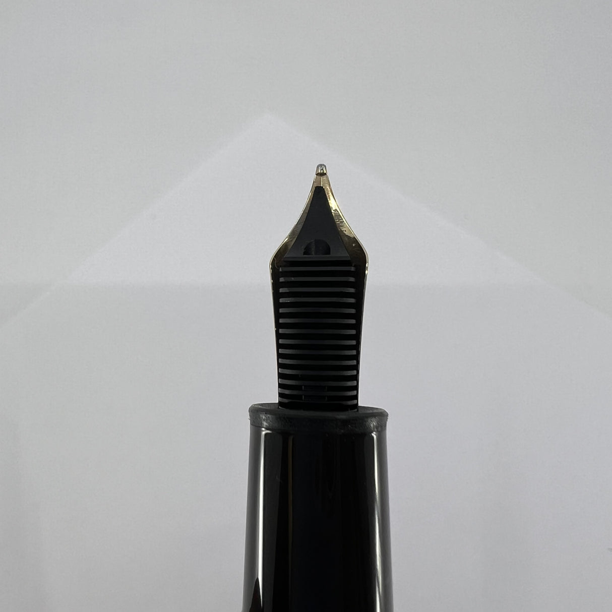 Montblanc Carlo Collodi Writer's Limited Edition Fountain Pen - Medium 18kt Gold  Nib