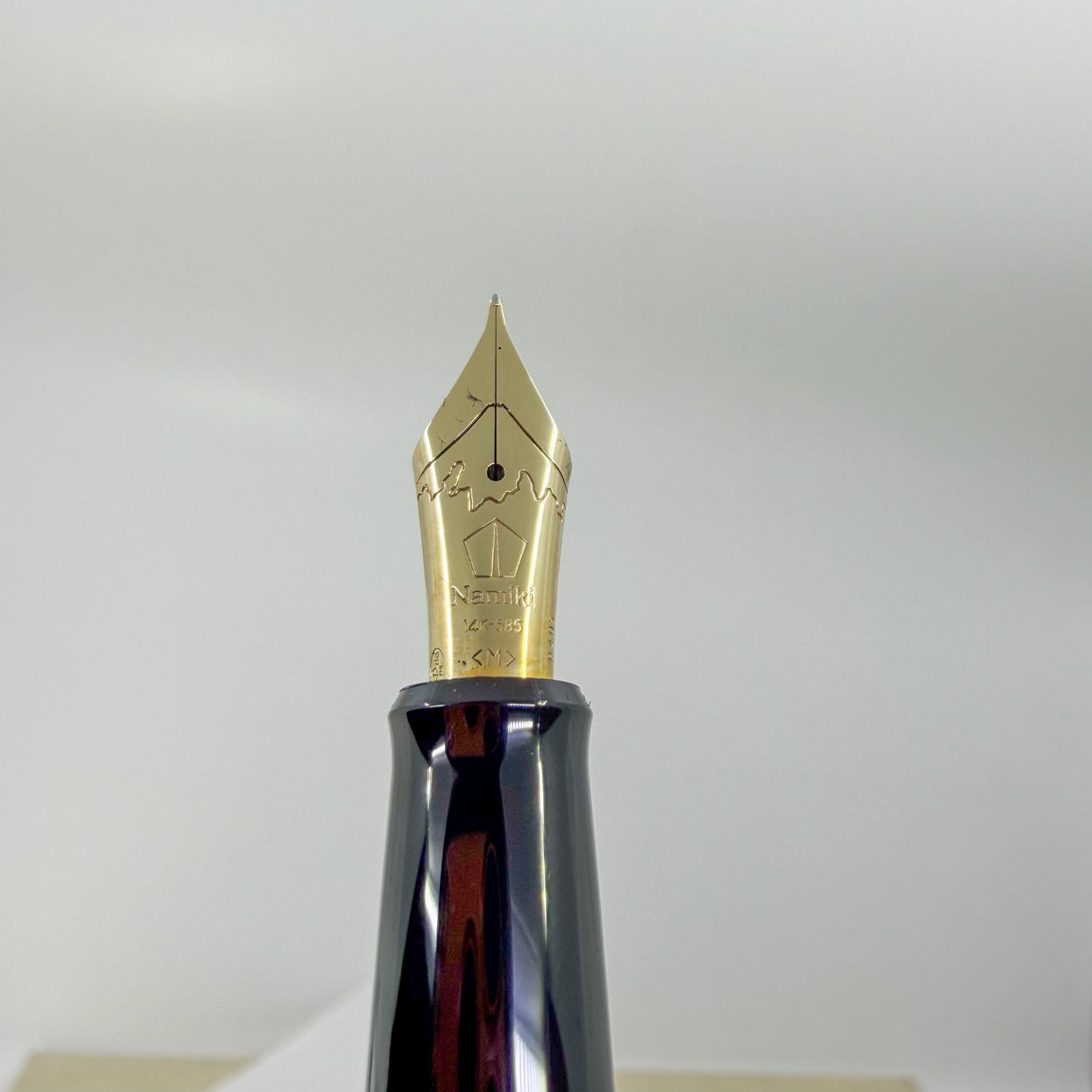 Namiki Nippon Art Chinese Phoenix Fountain Pen  - Medium 14kt Gold Nib