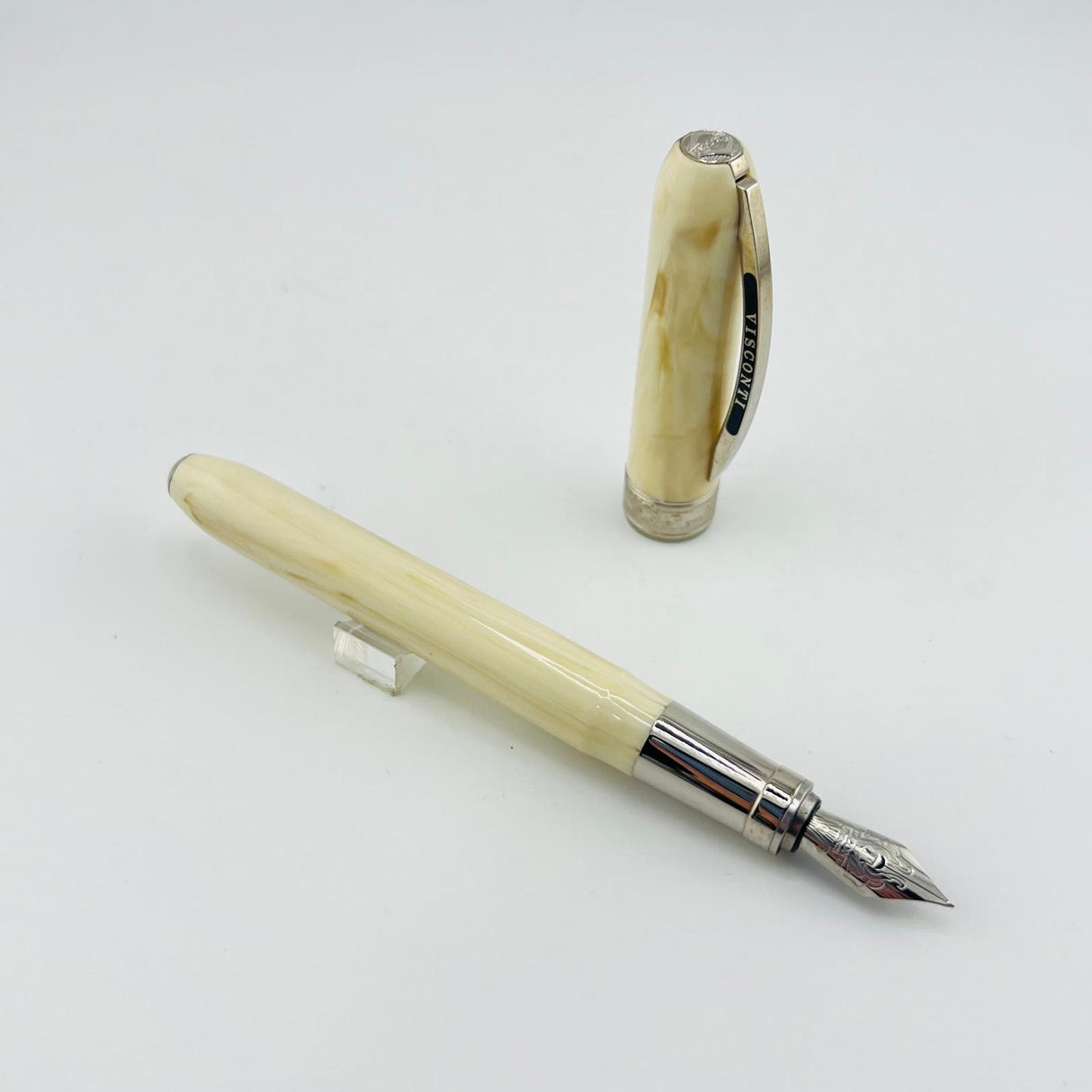 Visconti Rembrandt Cream - Fountain Pen