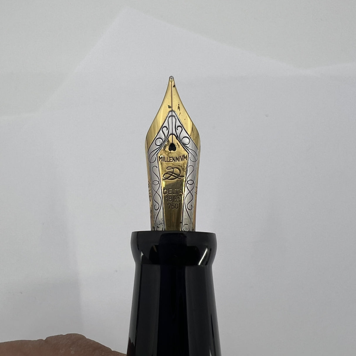 Delta Jubileum Sterling Silver Lever-Fill Limited Edition Fountain Pen - Medium 18kt Gold  Nib