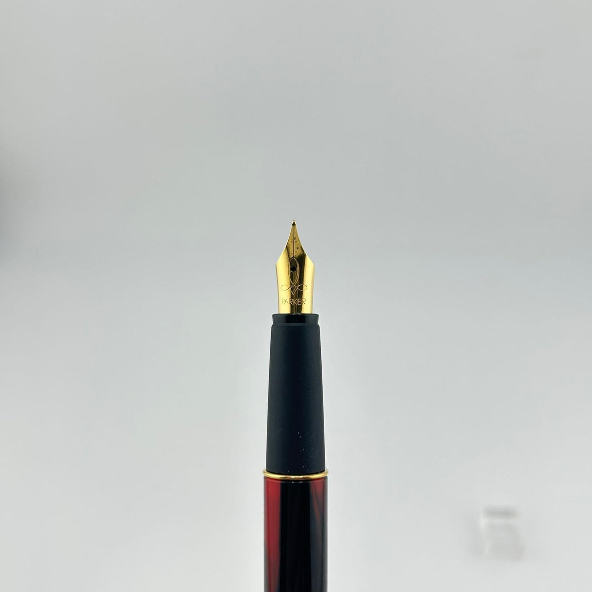 Parker Frontier Burgundy set Fountain Pen and Roller Ball
