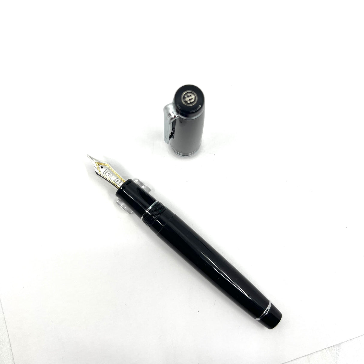 Sailor Black Professional Gear Fountain Pen