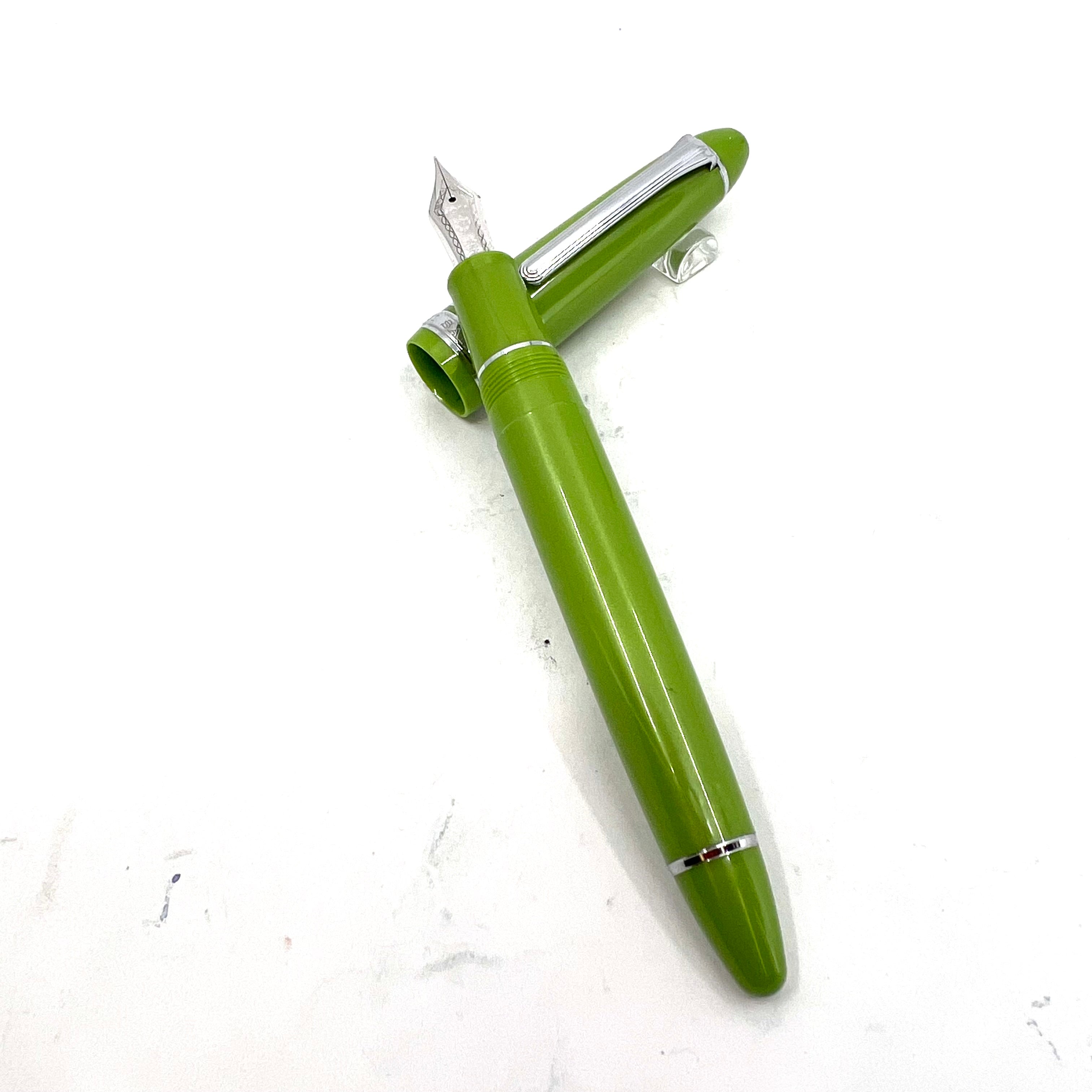 Sailor 1911 Large Key Lime Fountain Pen – Fountain Pen Hospital