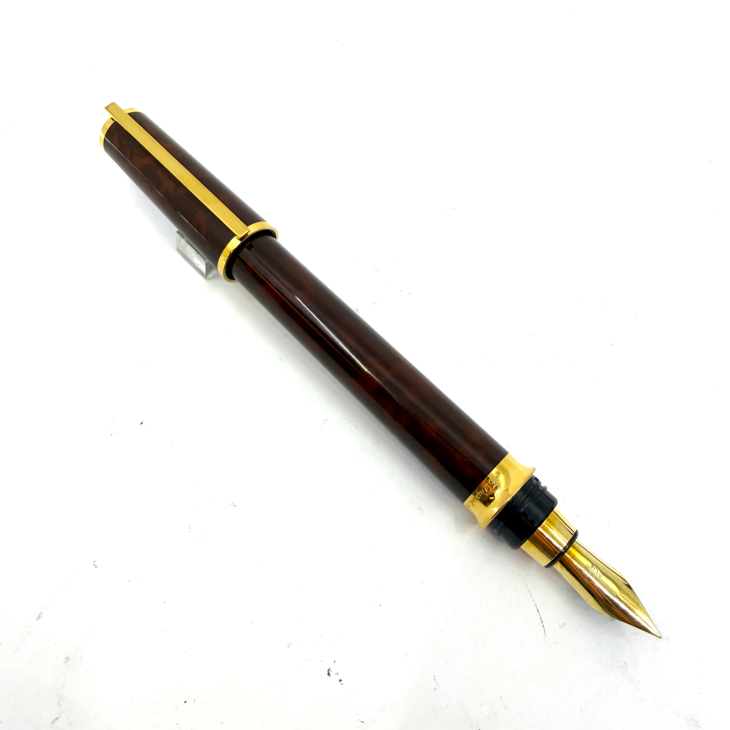 S. T. Dupont Montparnasse Chairman (Largest) Tortoiseshell Laque