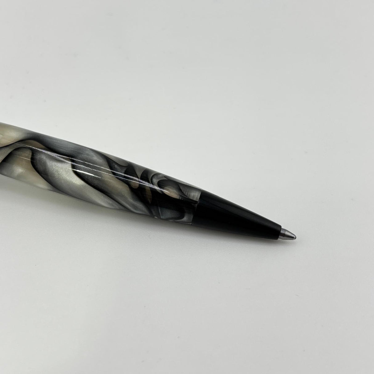 Monteverde Yafa Intima Clear Grey swirl - Ball Pen