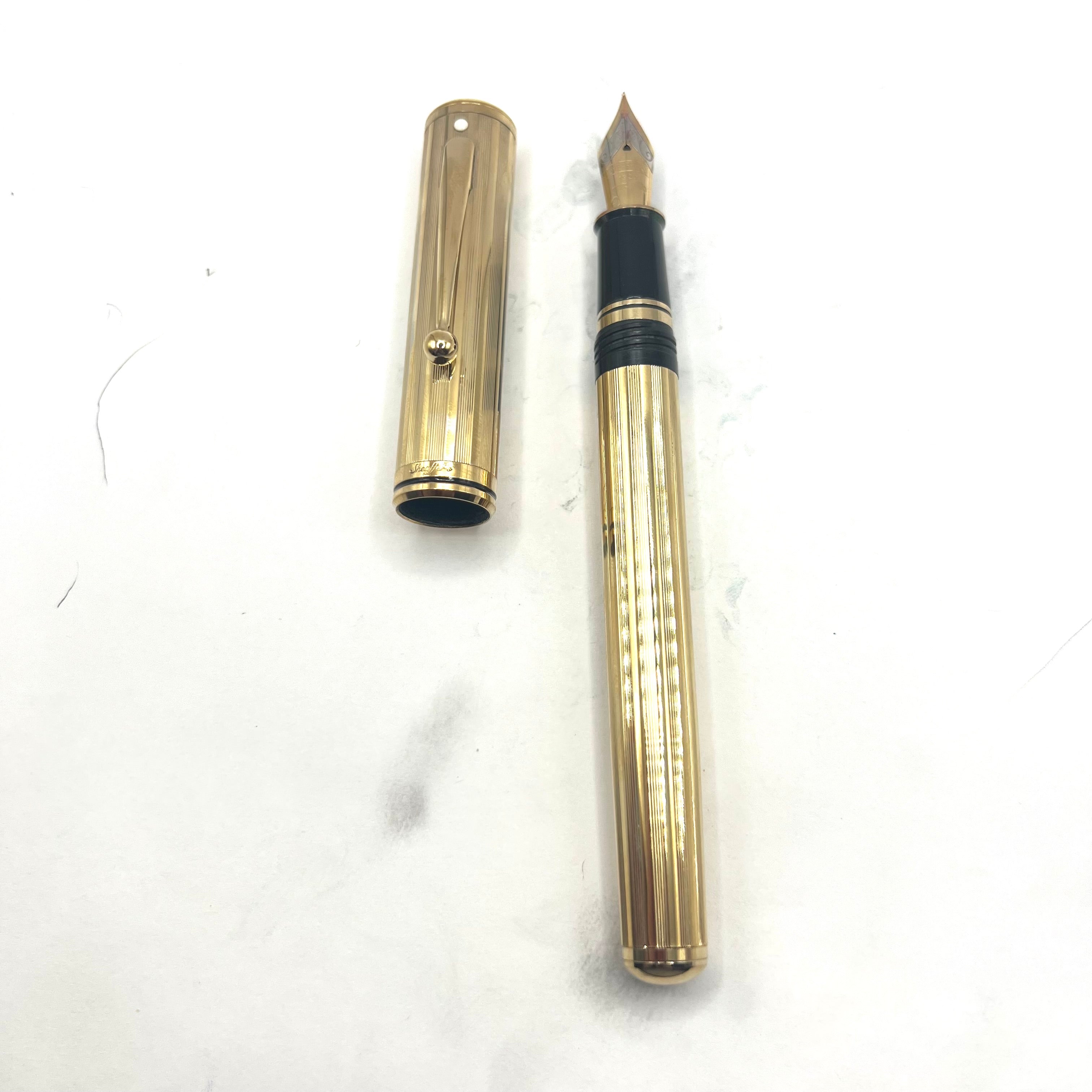 Sheaffer Grand Connaisseur Gold-Plated Vertical Line Pattern