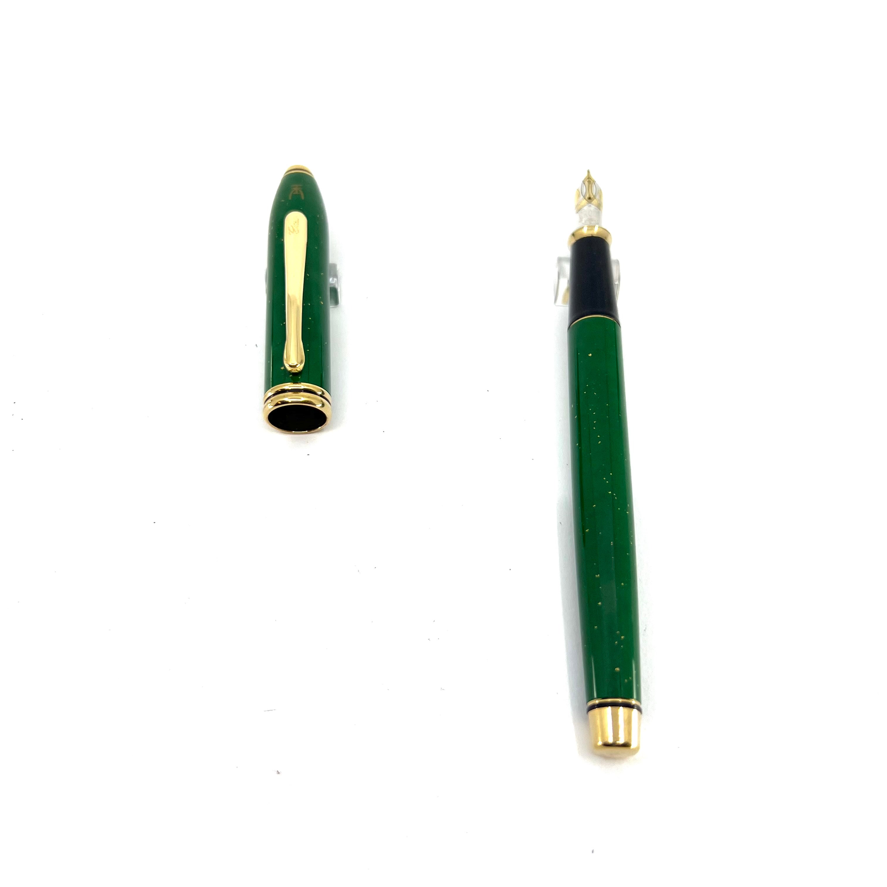 Cross Townsend Green Jade Gold dust 22K Fountain Pen - Circa 1990