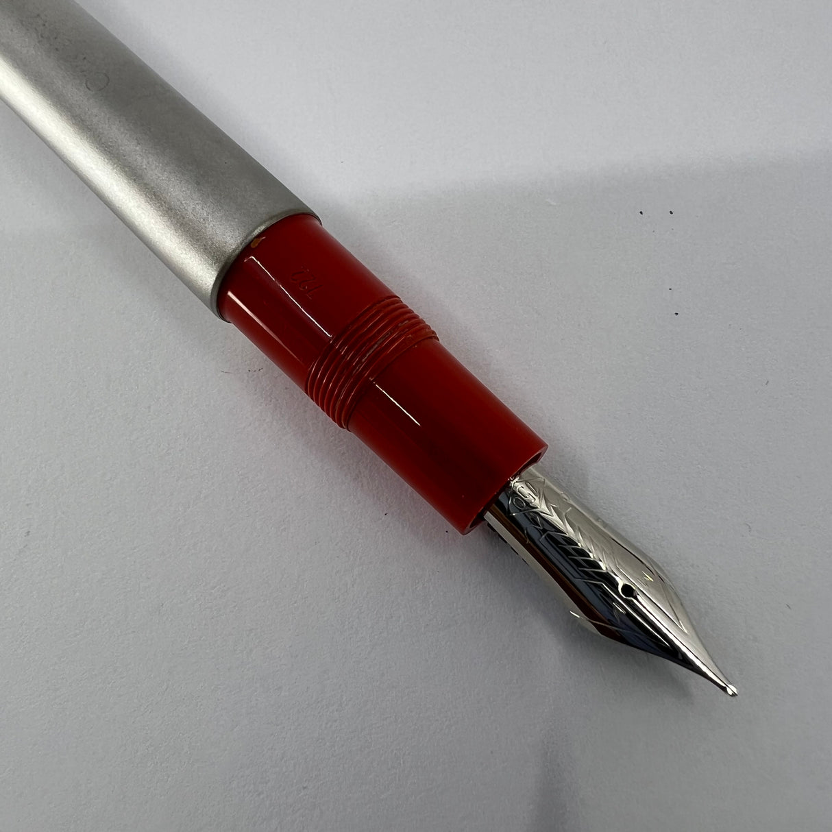 OMAS  1000 Miglia Limited Edition Fountain Pen - Medium 18kt Gold Nib