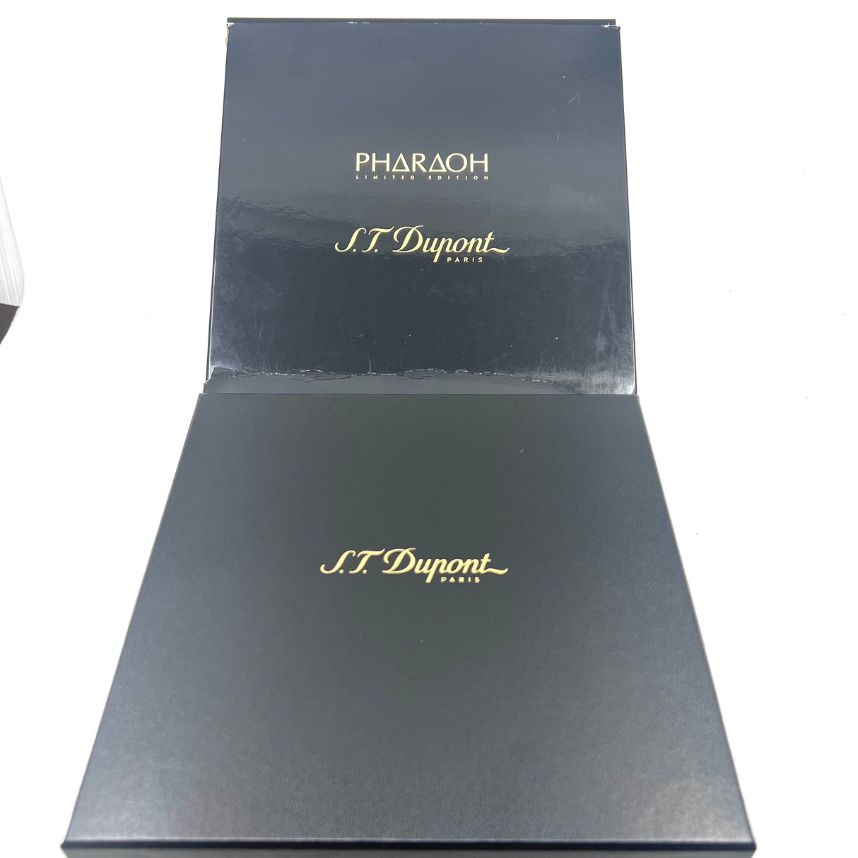 S.T. DuPont Pharoah Limited Edition Fountain Pen - Medium 18kt Gold Nib - MINT - EXQUISITE!