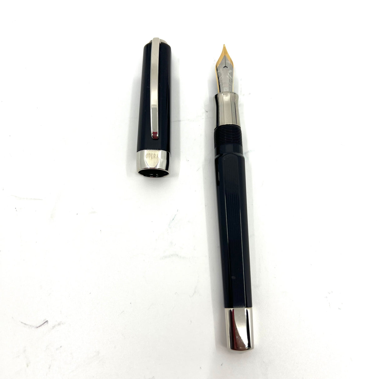 Visconti Opera Black Fluted & Facetted Fountain Pen