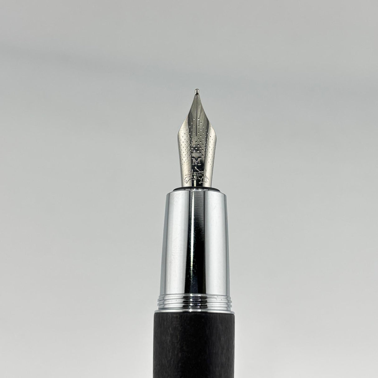 Faber-Castell E-Motion Black wood barrel chrome cap -  Fountain Pen