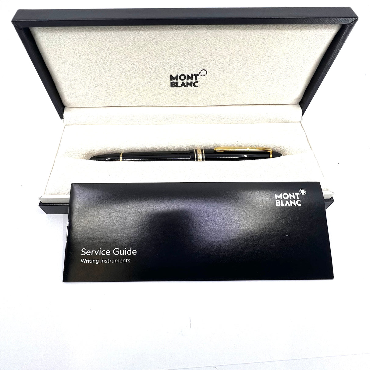 Montblanc Black Meisterstuck #146 LeGrand Fountain Pen - Semi Flex Fine 14kt Gold Nib