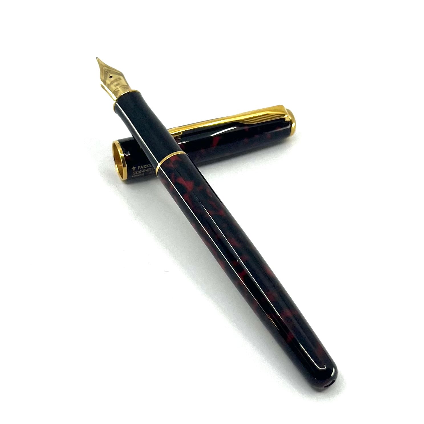 Parker Sonnet Firedance Lacque Red/Black Marble Fountain Pen