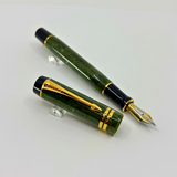 Parker Centennial (Largest Size) Duofold Jade Marble (Grayish Green) Fountain  Pen - Broad 18kt Gold  Nib