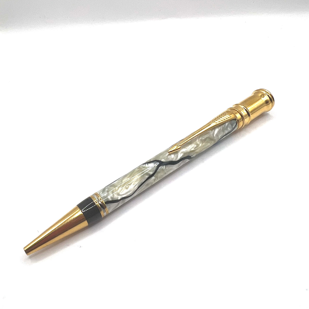 Parker Pearl & Black Ballpoint Pen