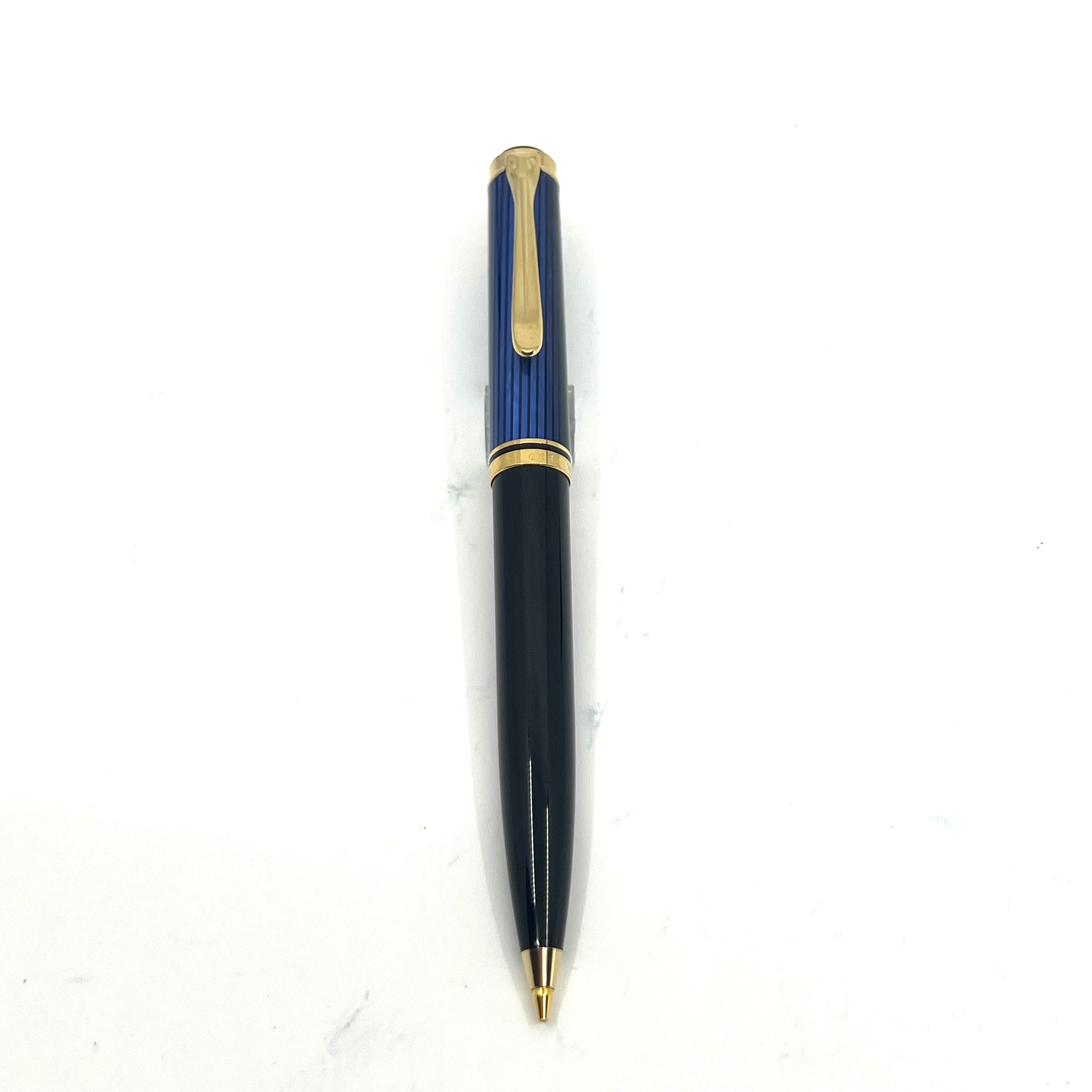 筆記具 Pelikan Souveran D600 Blue-stripe MP Pelikan M600 Fountain Pen – Blue Stripe – The Nibsmith
