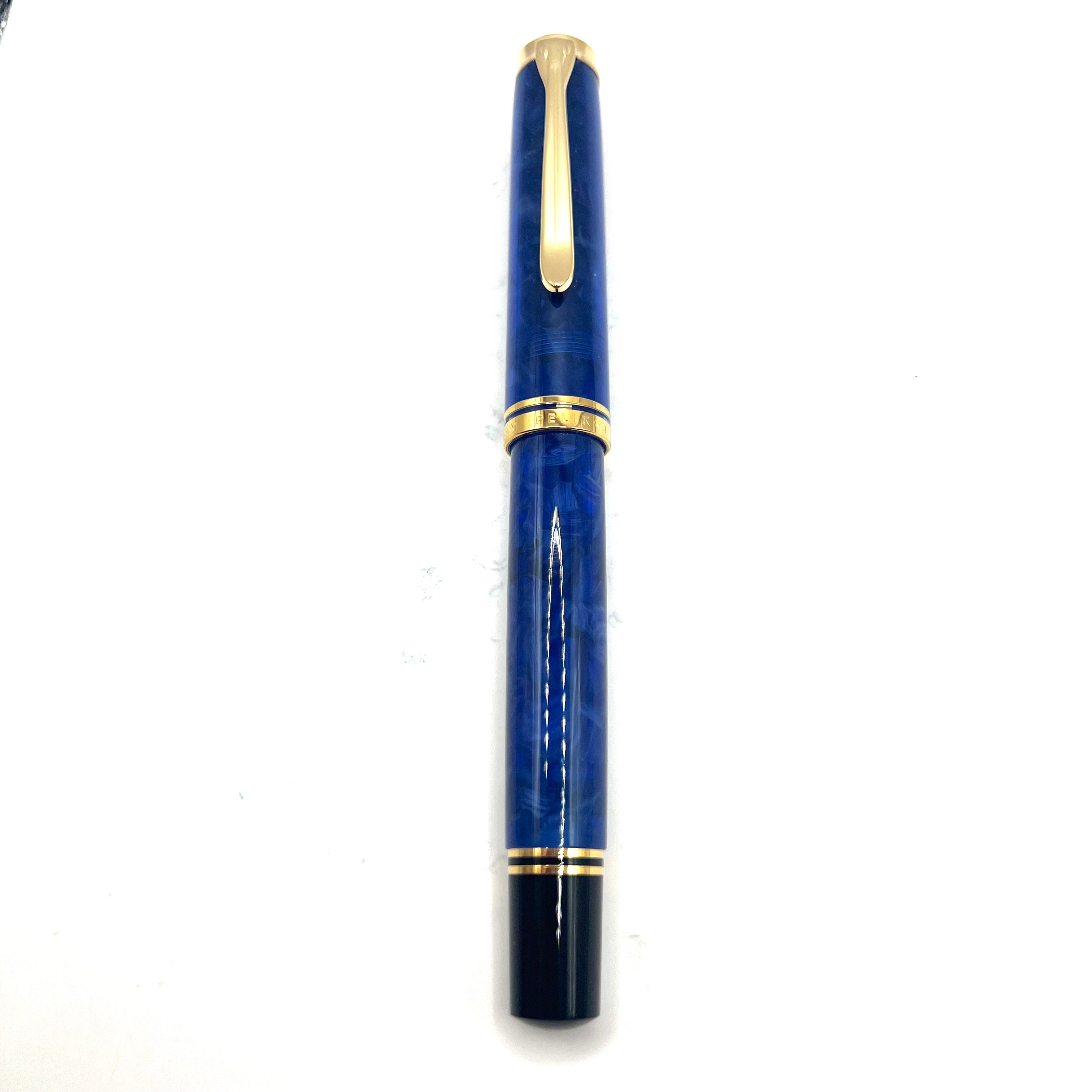 Pelikan Souveran M800 Marbled Blue O' Blue Fountain Pen - ITALIC