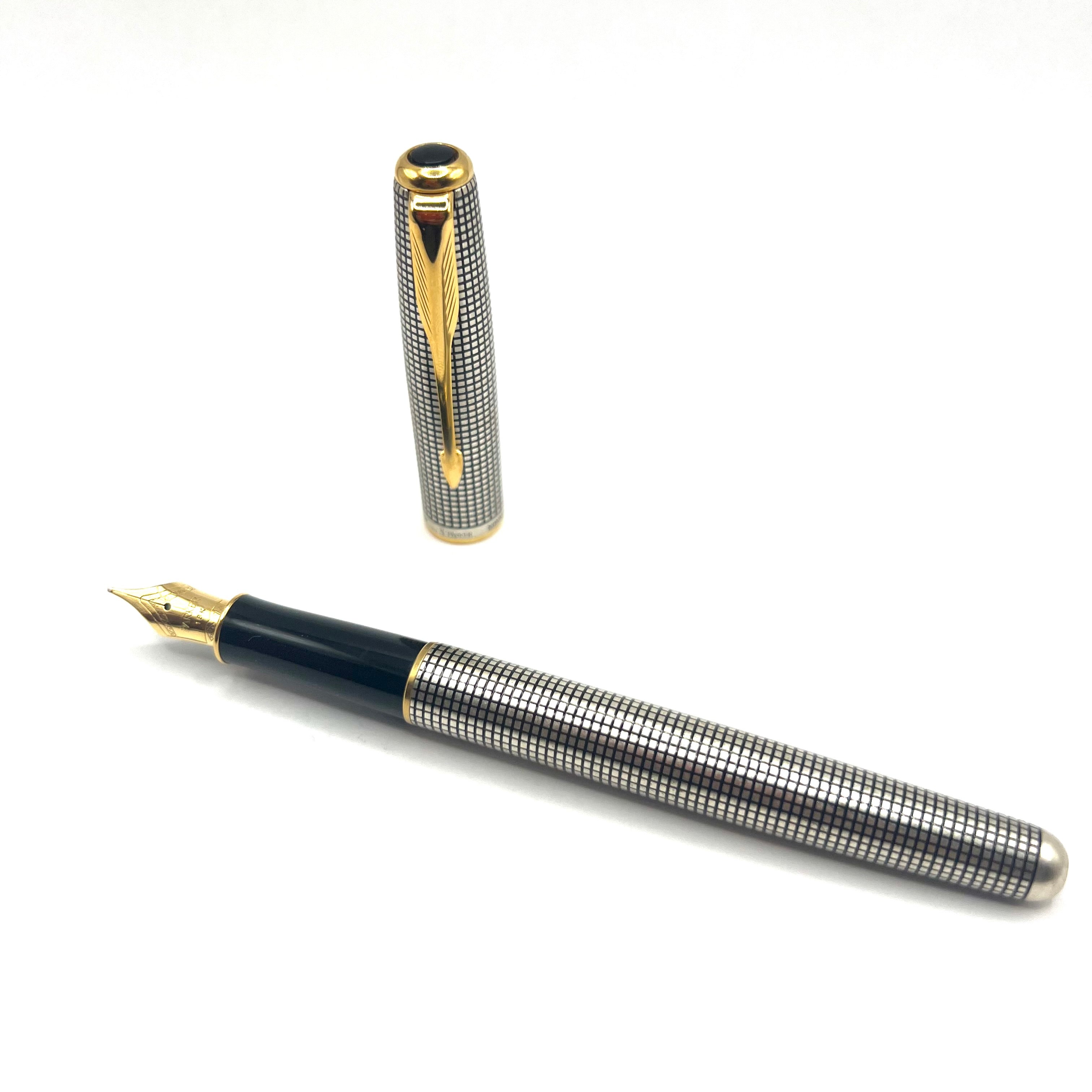 Parker Sonnet Sterling Silver Cisele Cross Hatch Fountain Pen