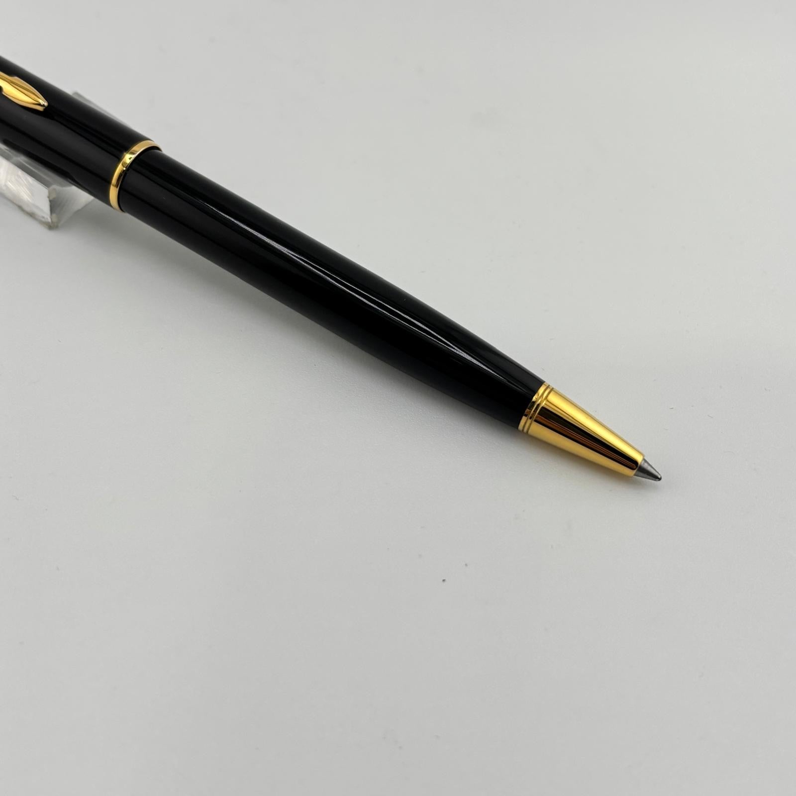 Parker Sonnet Black Lacquer Gold trim circa 1995 - Ball Pen
