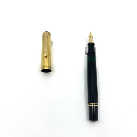 Pelikan M450 Fountain Pen - Gold Vermeil Cap -  Fine 14kt Gold Nib