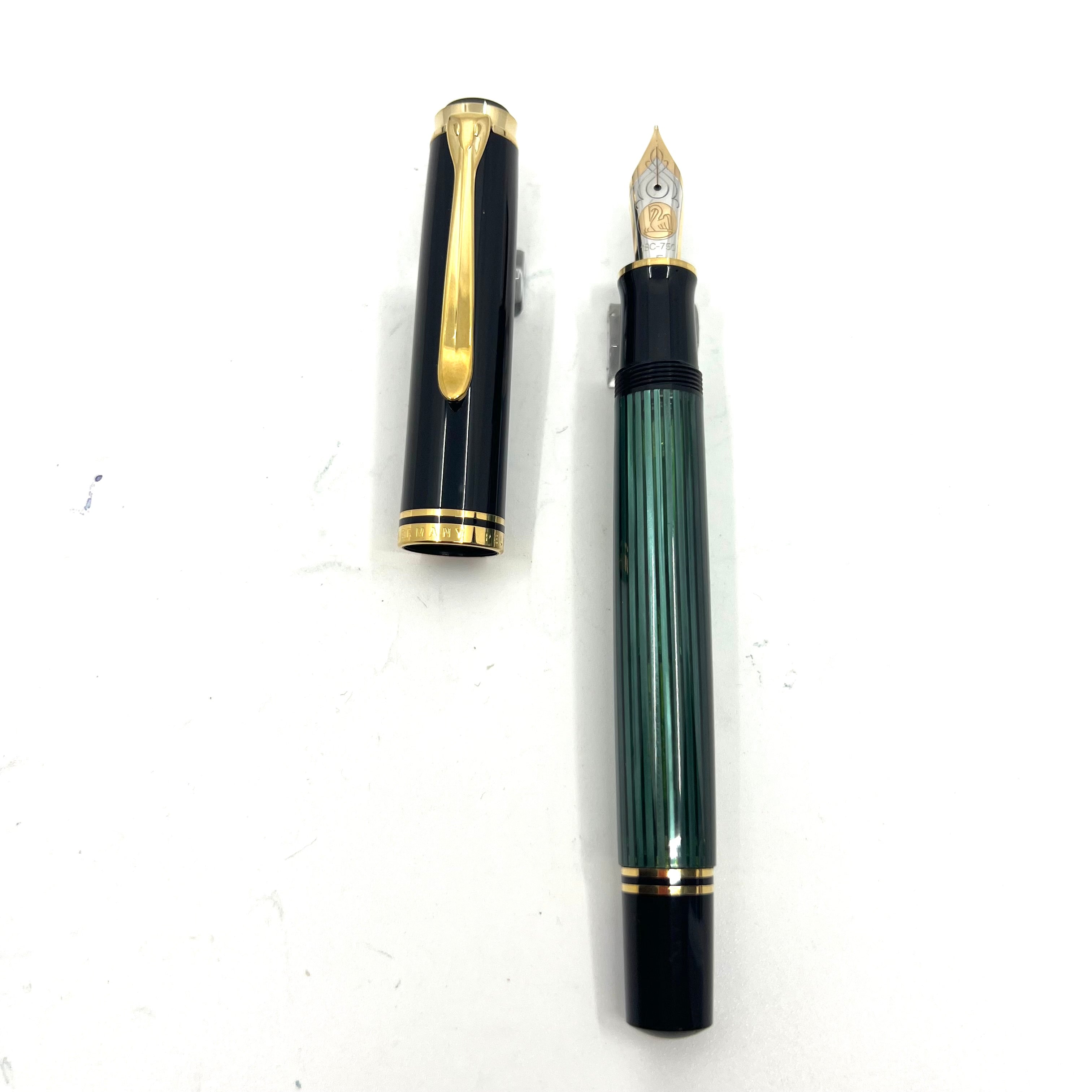 筆記具 PELIKAN Souveran D300 GREEN-STRIPE Pelikan Souveran M800 Green Striped Fountain Pen – Fountain