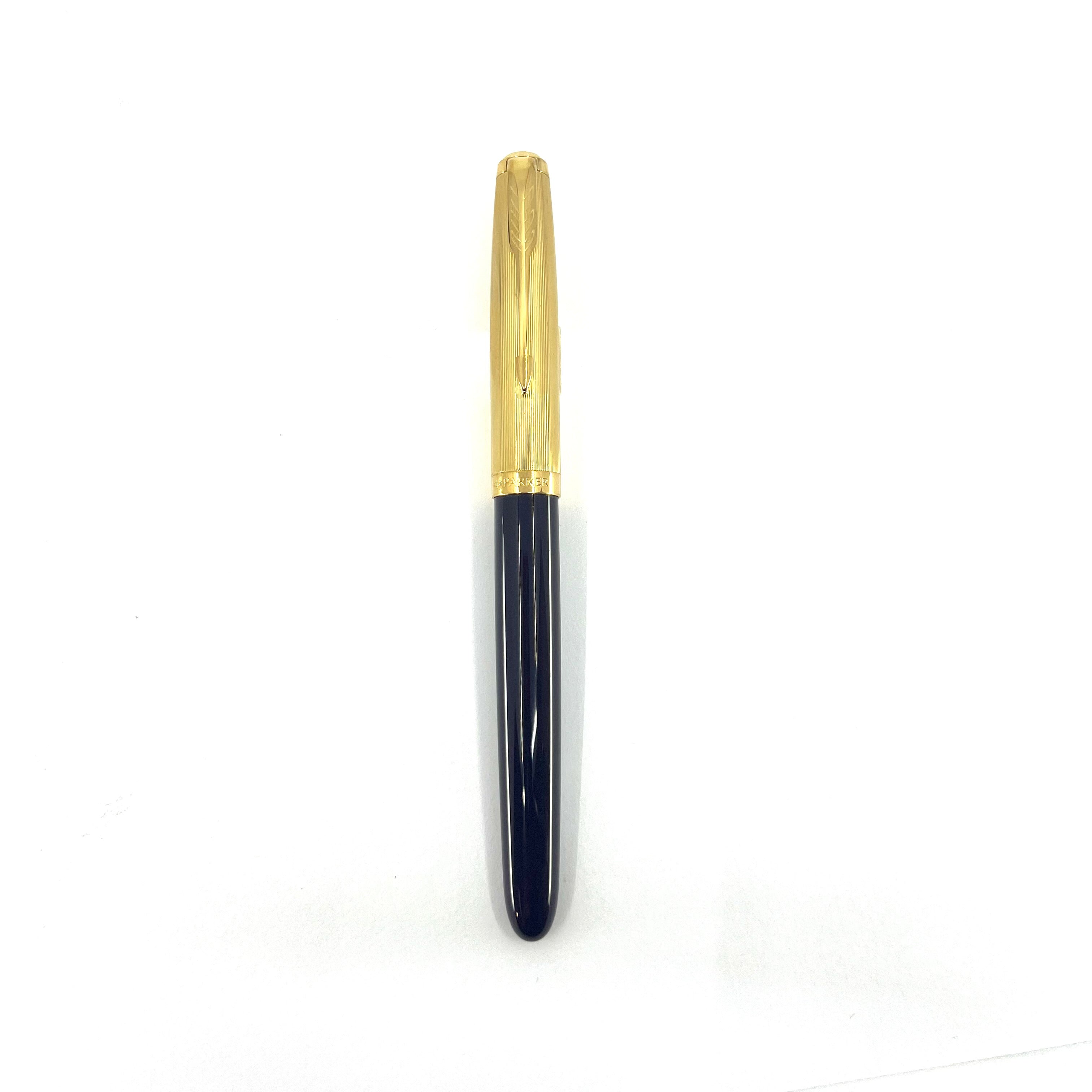 Parker 51 Deluxe Plum Fountain Pen - Gold Plated Cap - Medium 18kt