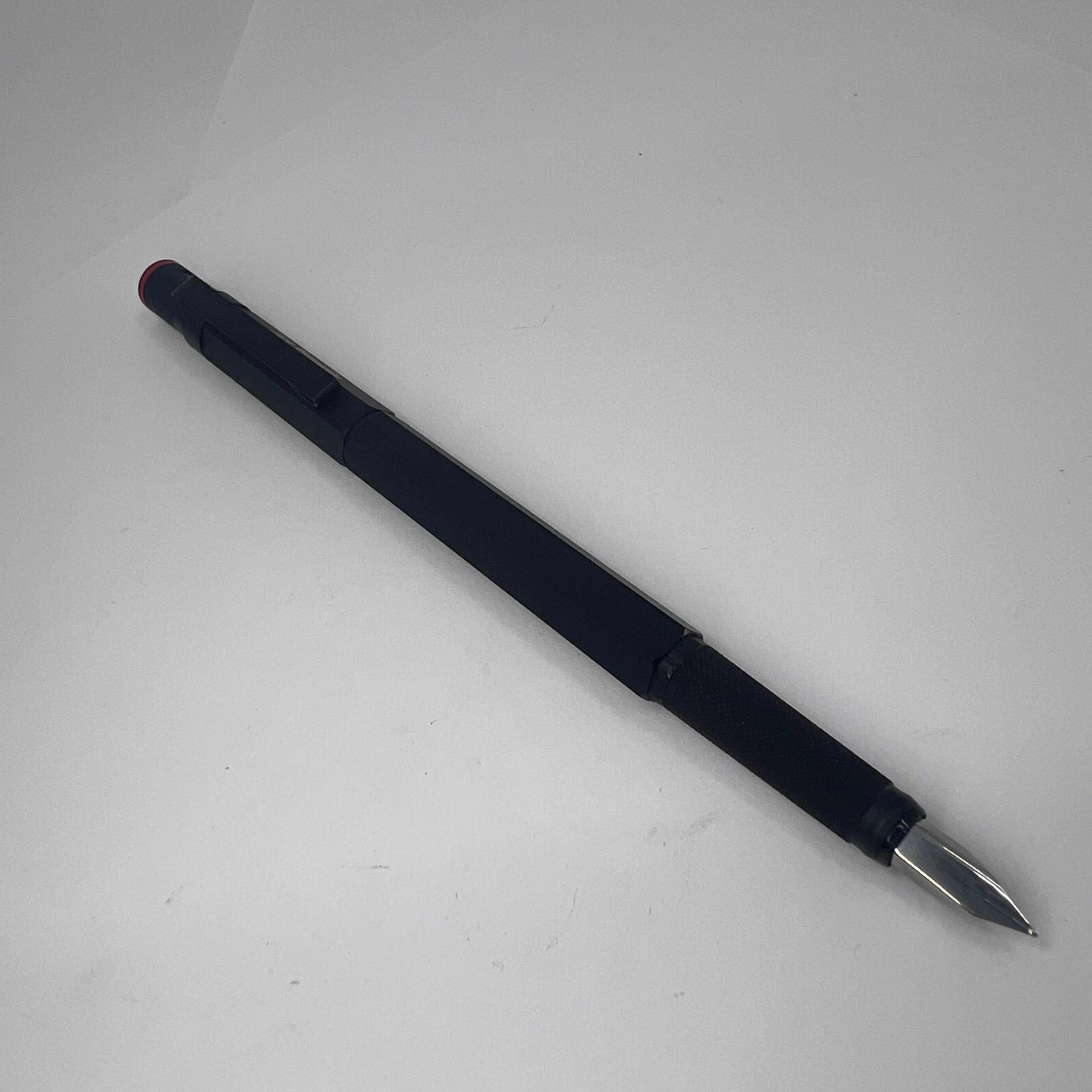 Rotring #600 Black Metal Six-Sided Fountain Pen - Medium Stainless