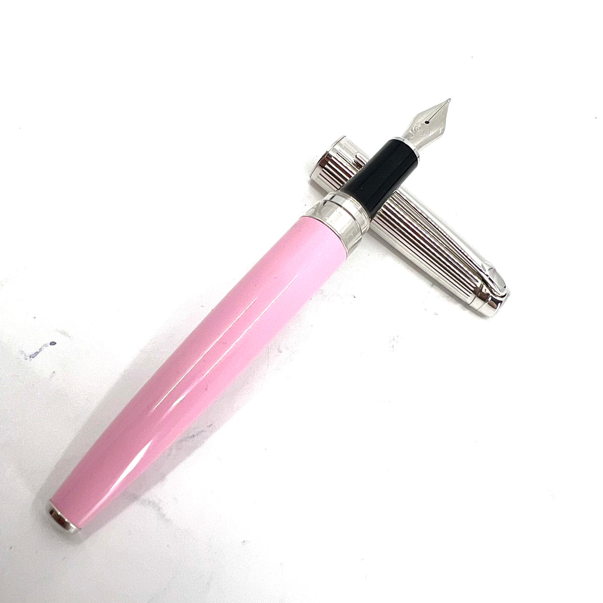 Caran D'ache LeMan Bi-Coleur Fountain Pen - Rhodium Plated Fluted Cap/Pink Lacquered Barrel