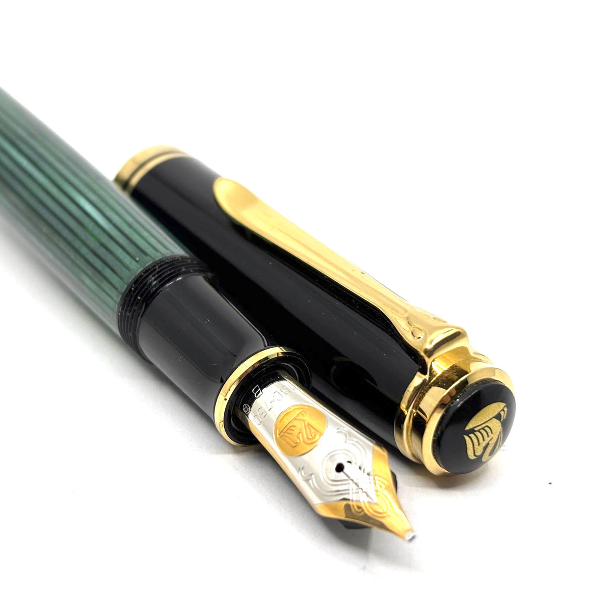 Pelikan Souveran M1000 Green Striped Barrel/Black Cap Fountain Pen