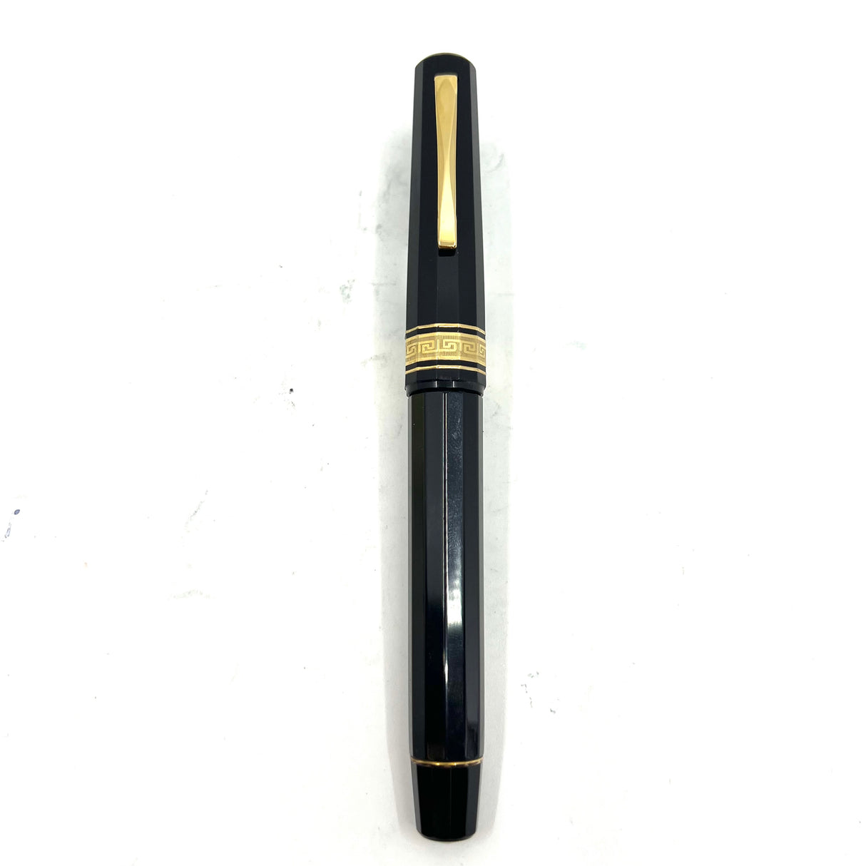 OMAS  Senior Paragon Extra - Large Black Fountain Pen - Flexible Double Broad 18K Nib