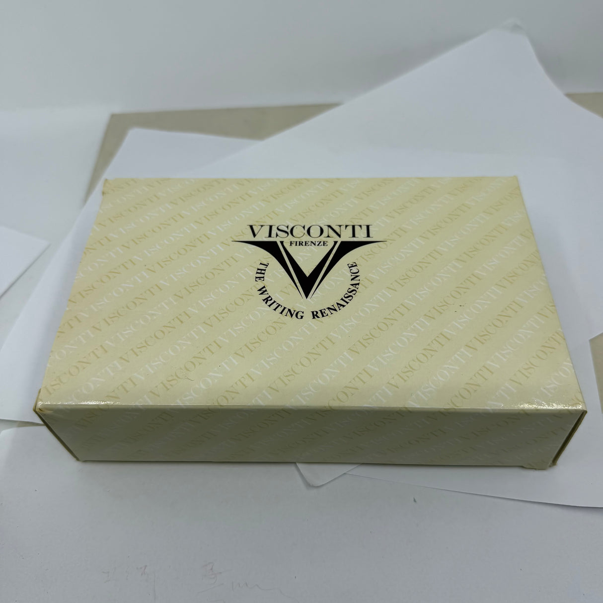 Visconti Opera Marbled Navy & Sky Blue Typhoon Limited Edition Fountain Pen - #911/1000 - Broad Chromium 18 Smarttouch Tubular Nib