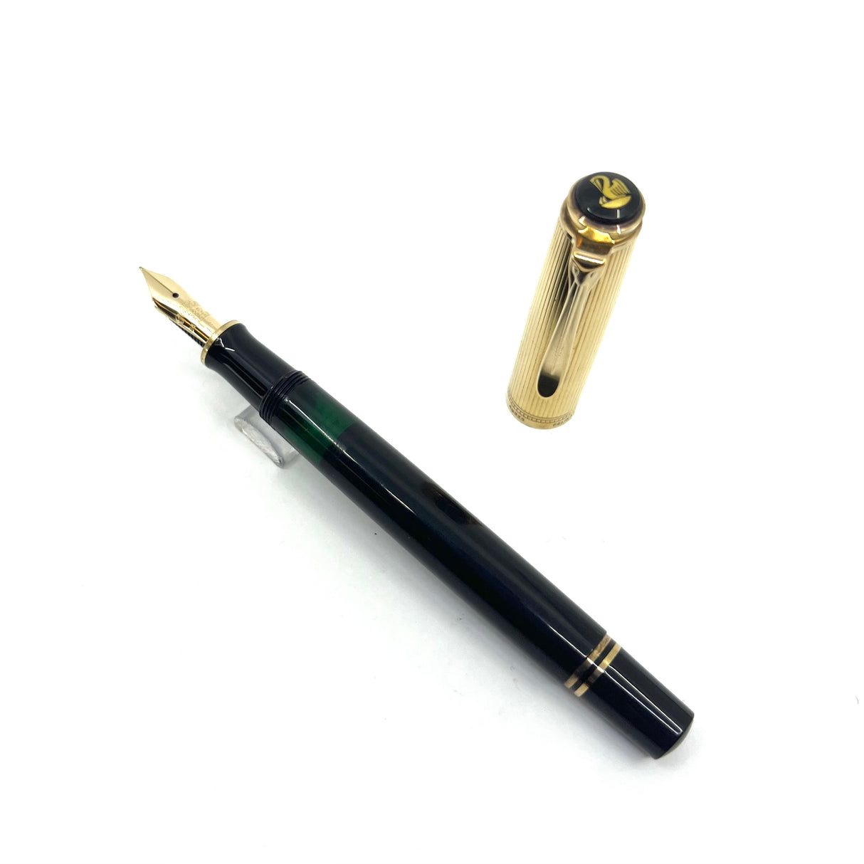 Pelikan M450 Fountain Pen - Gold Vermeil Cap -  Fine 14kt Gold Nib