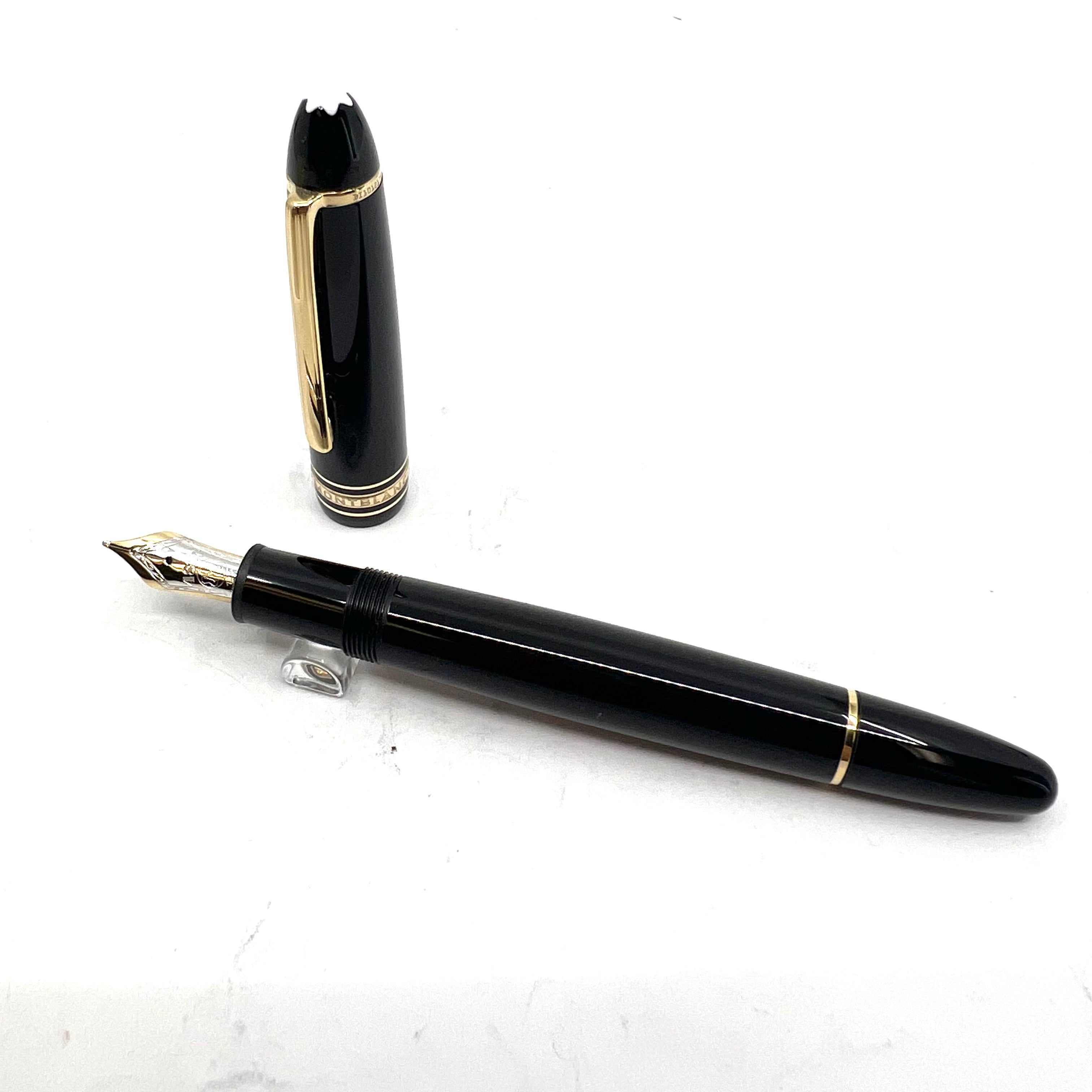 Montblanc Meisterstuck Black Resin #147 LeGrand Traveler Fountain