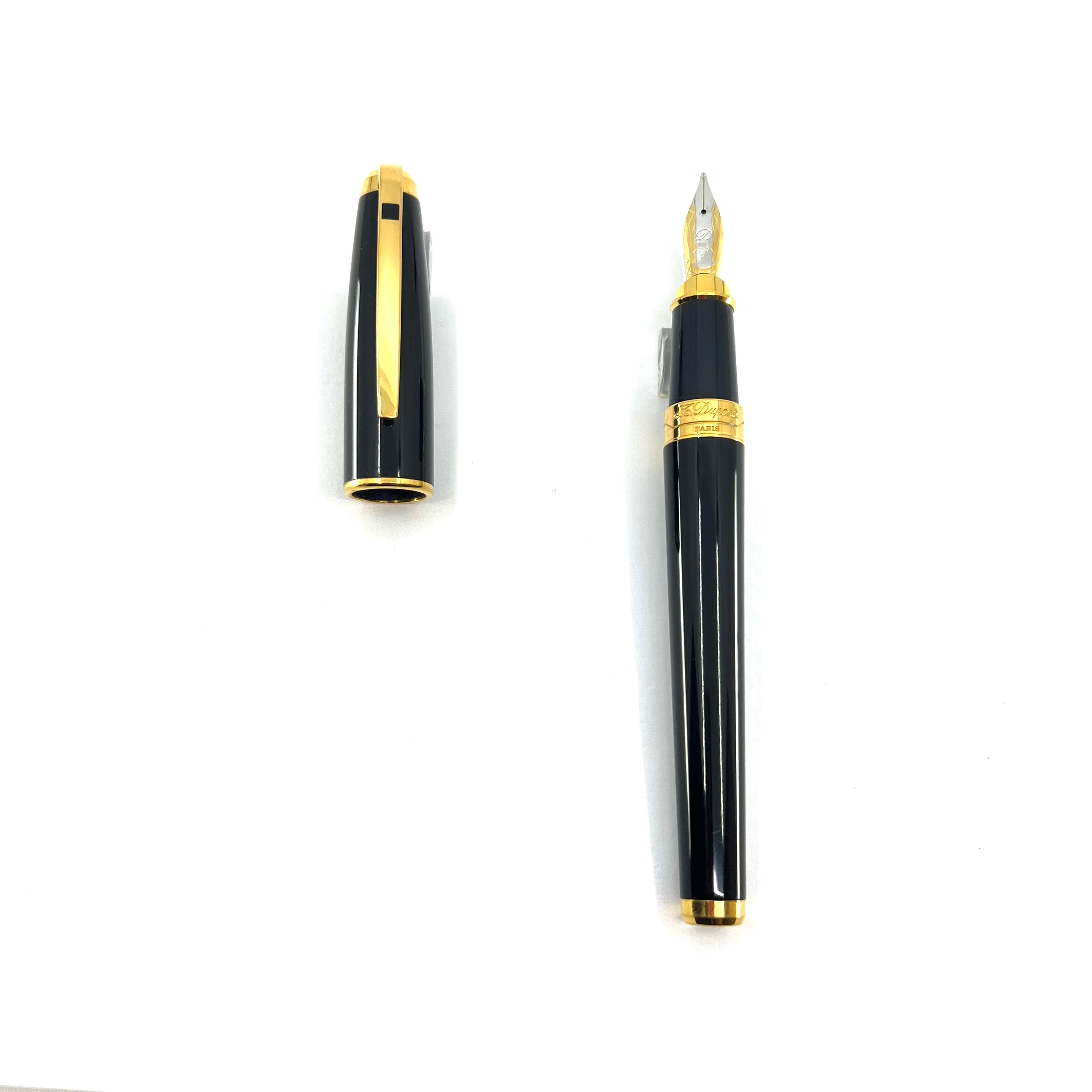 S. T. Dupont Largest Size Orpheo Black Laque de Chine Fountain Pen S. T. Dupont Largest Size Orpheo Black Laque de Chine Fountain Pen