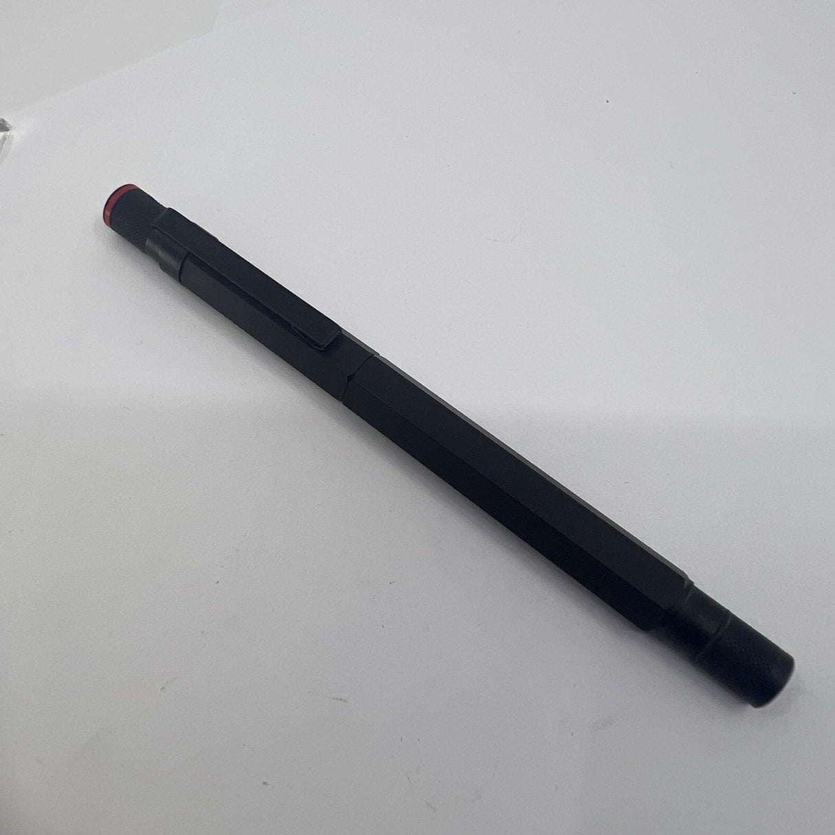 Rotring #600 Black Metal Six-Sided Fountain Pen - Medium Stainless Steel Nib