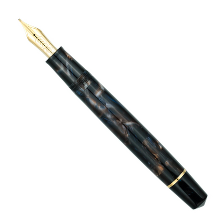 OMAS Bologna: Galassia Fountain Pen (Gold trim)