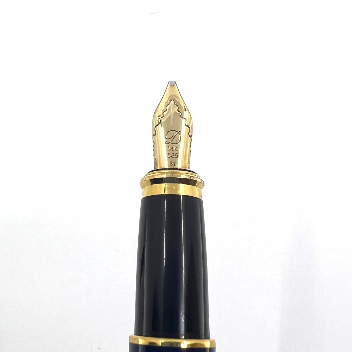 S.T. DuPont Blue Fidelio Lacquered Fountain Pen -  Stub 14kt Gold Nib