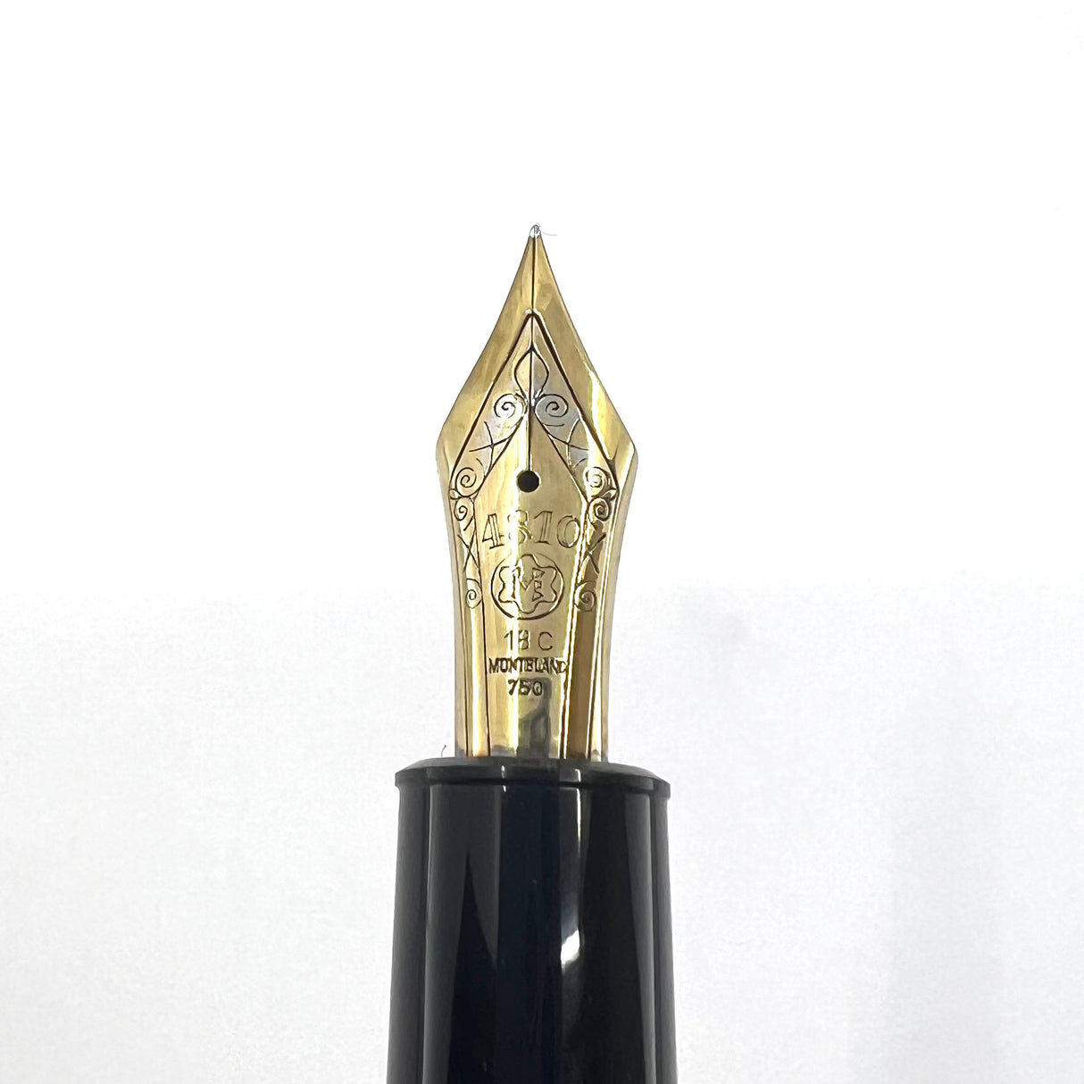 Montblanc Meisterstuck Black Resin #149 (Largest) Fountain Pen - Fine 18C Gold Nib