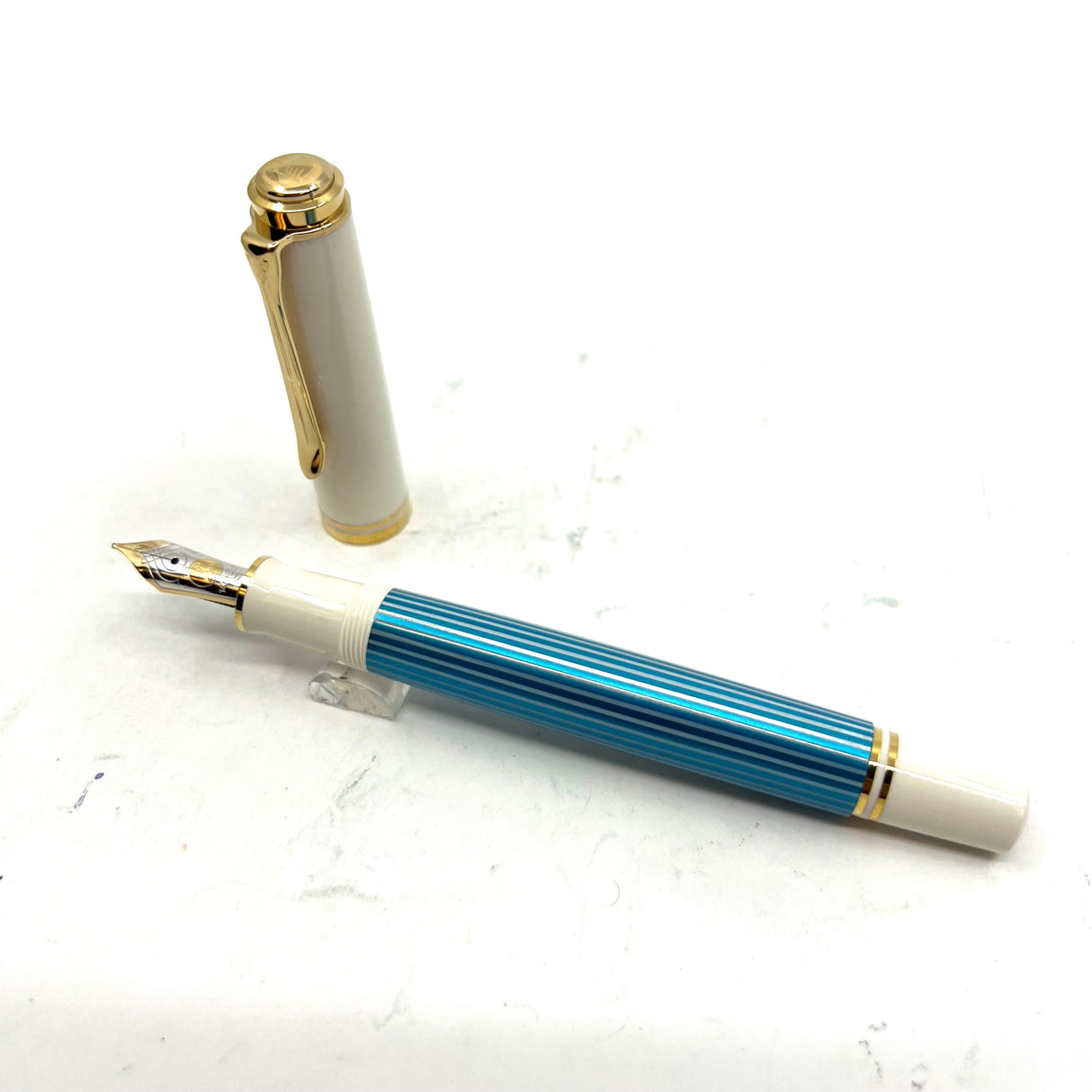 Pelikan M600 Turquoise-White Striped Fountain Pen