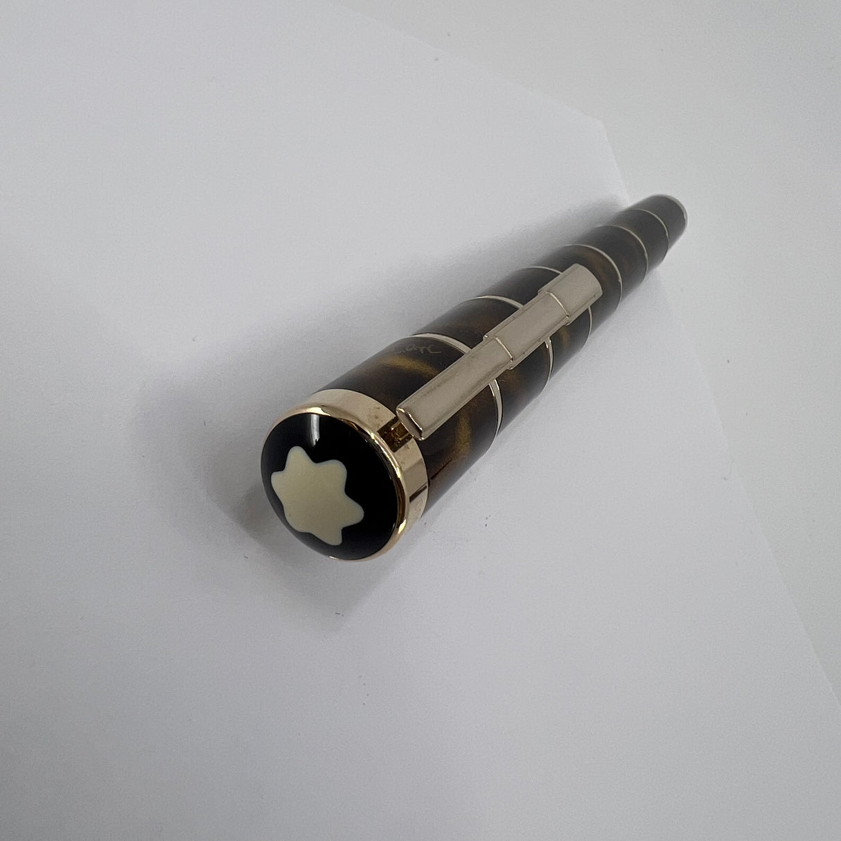 Montblanc Cervantes (Don Quixote) Writer's Limited Edition Fountain Pen - Medium 18kt Gold  Nib