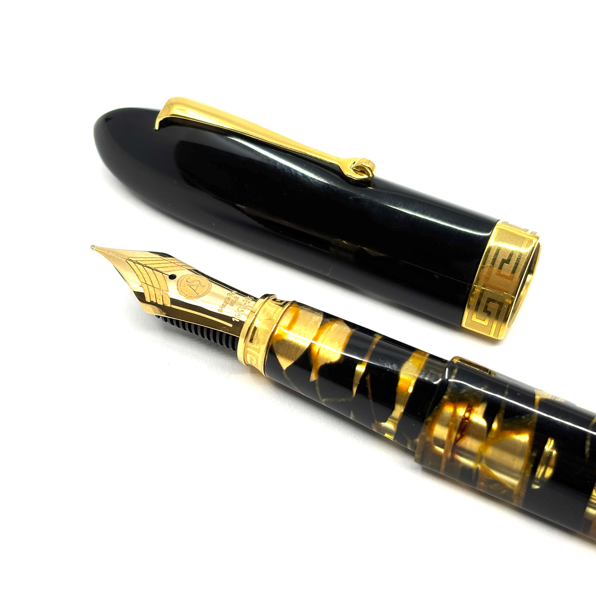 ASC (Armando Simoni Club) Triangolo Black Lucens Celluloid Limited Edition 3-Sided Fountain Pen