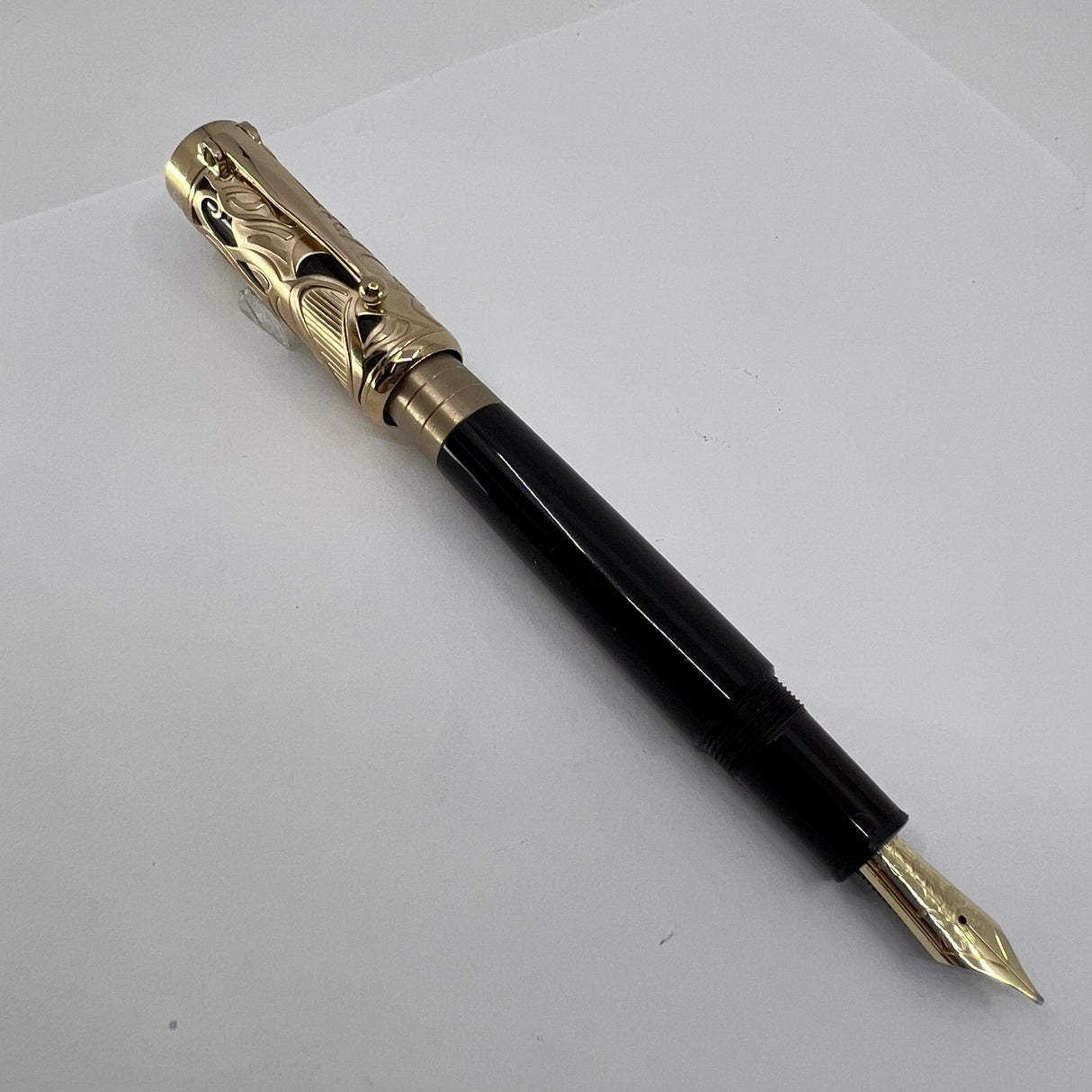Montblanc Carlo Collodi Writer's Limited Edition Fountain Pen - Medium 18kt Gold  Nib
