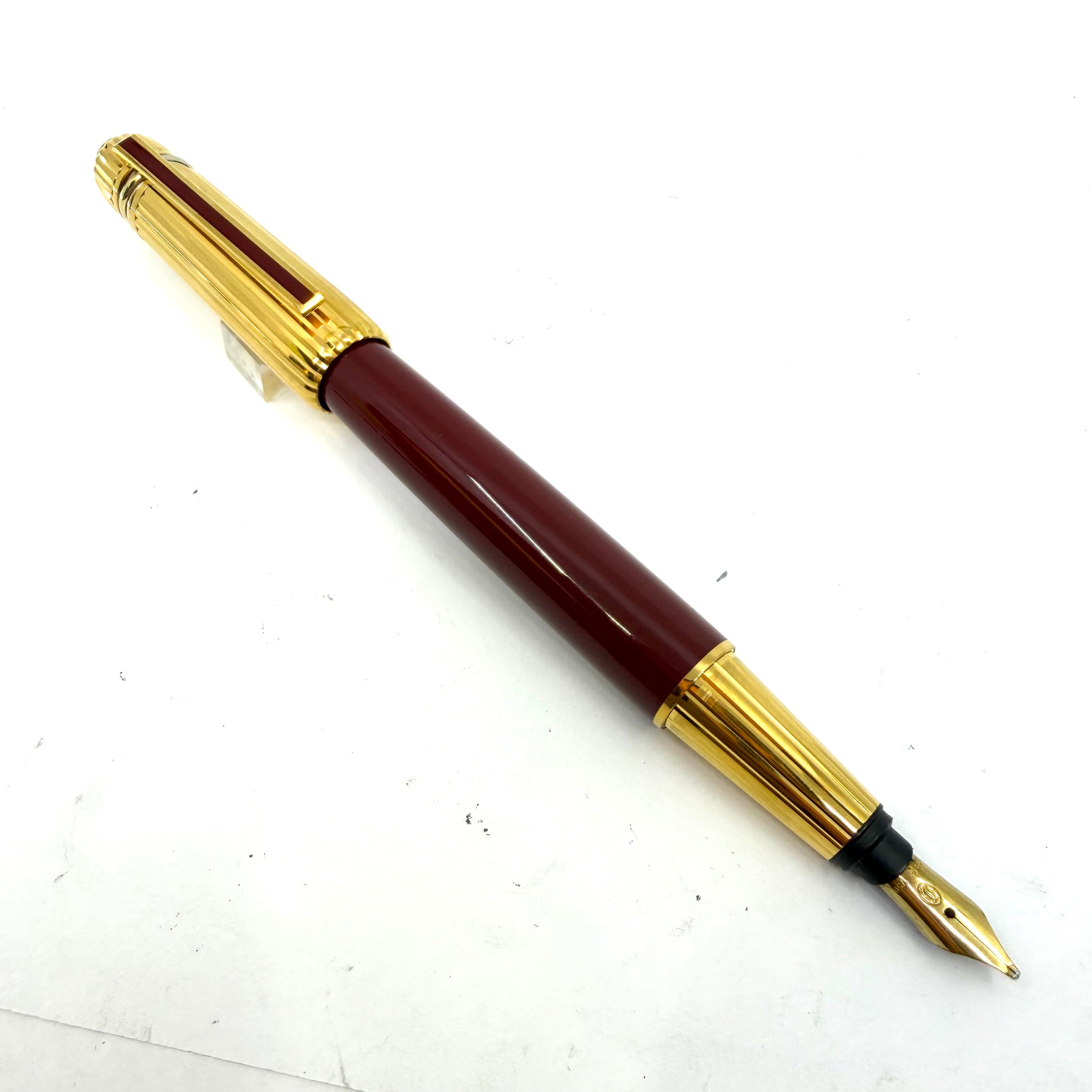 Cartier Pasha Trinity Fountain Pen - Burgundy Lacquer Barrel