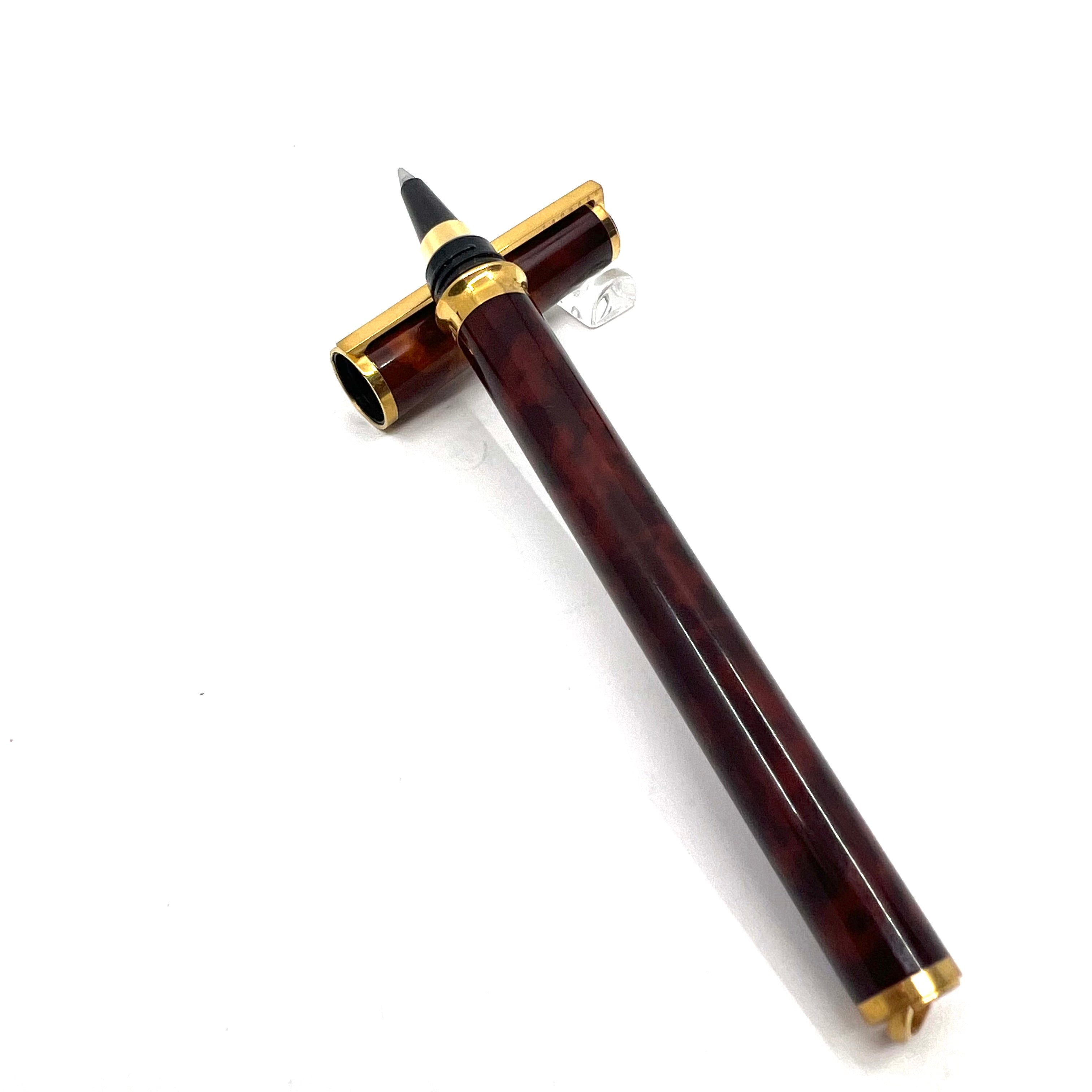 7E390D74-8825-4EF4-892B-