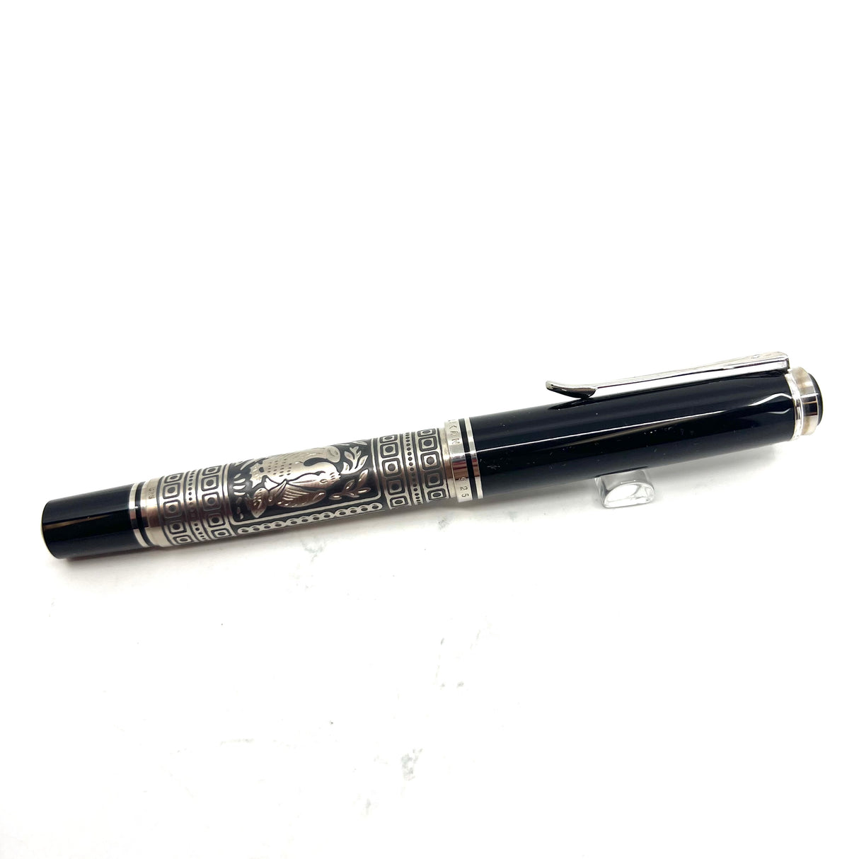 Pelikan M910 Toledo Sterling Silver Fountain Pen