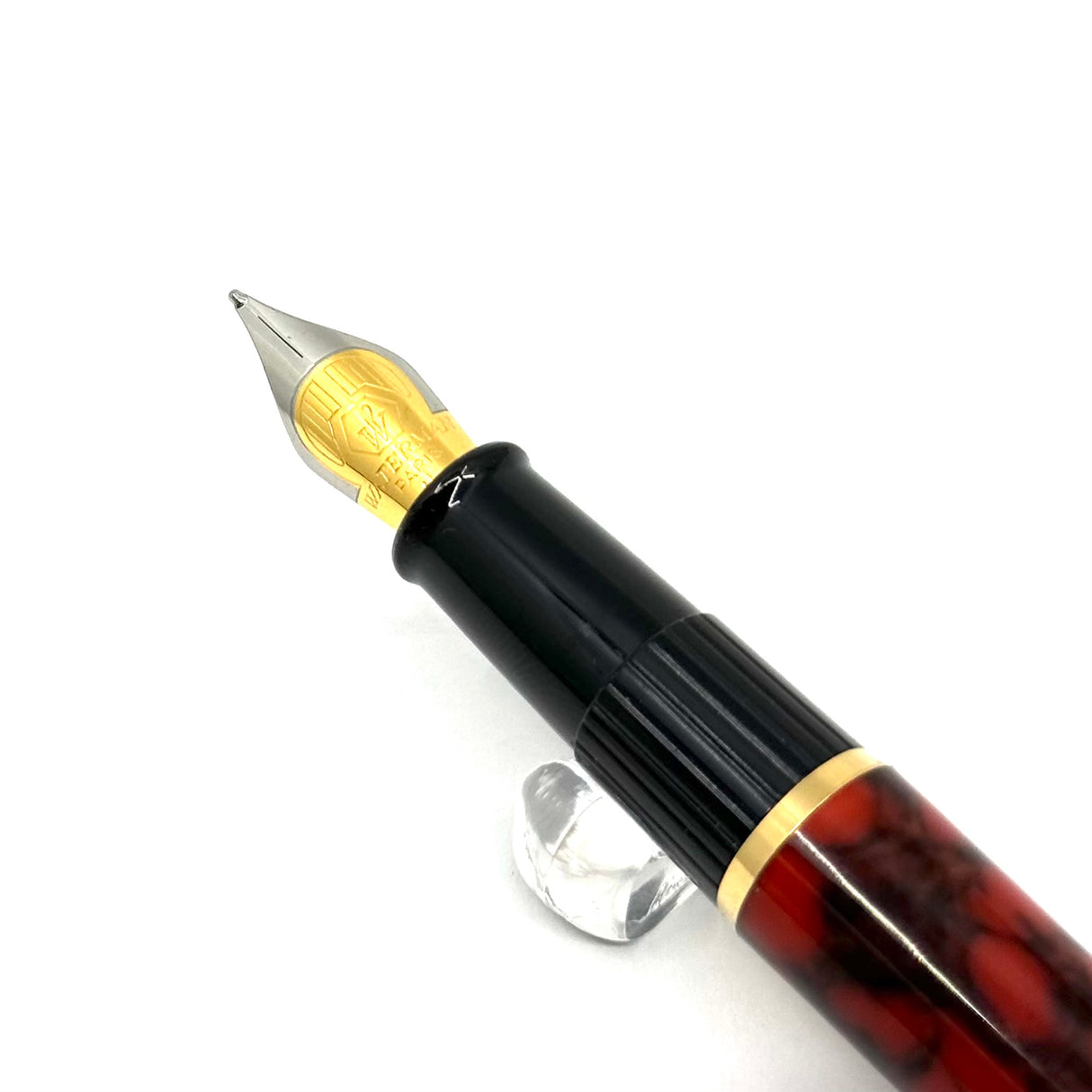 Waterman Phileas Red/Black Marble Fountain Pen  - Broad Gilt Stainless Nib