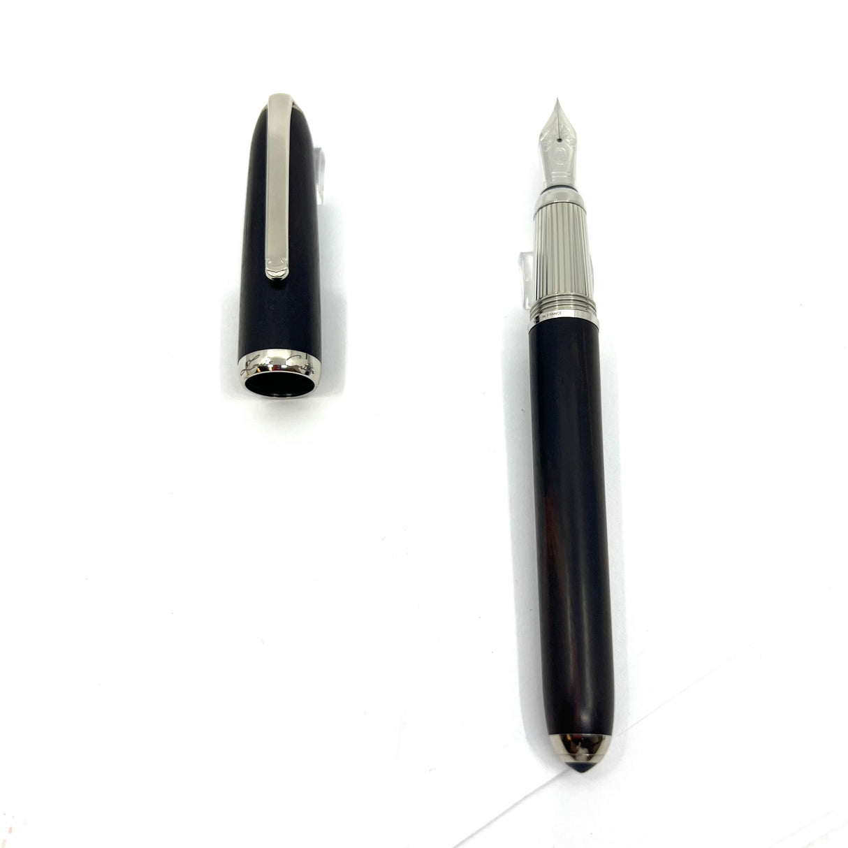 Louis Cartier Dandy Ebony Wood Body - Limited Edition  Fountain Pen - Fine 18kt Gold Nib